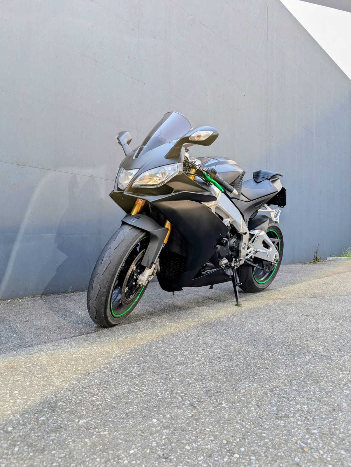 APRILIA RSV4 R APRC-image-3