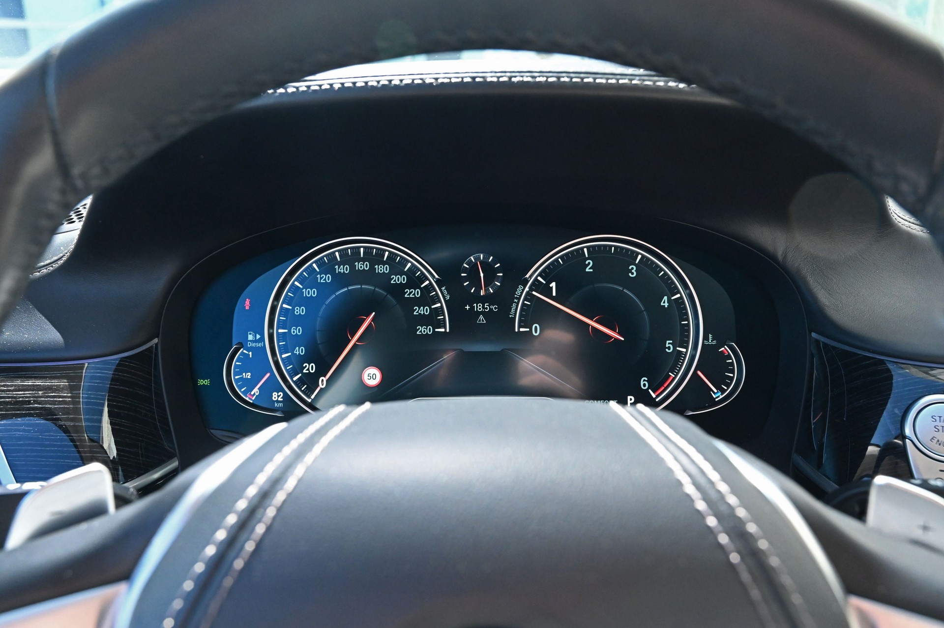 BMW 740d xDrive Steptronic-image-11