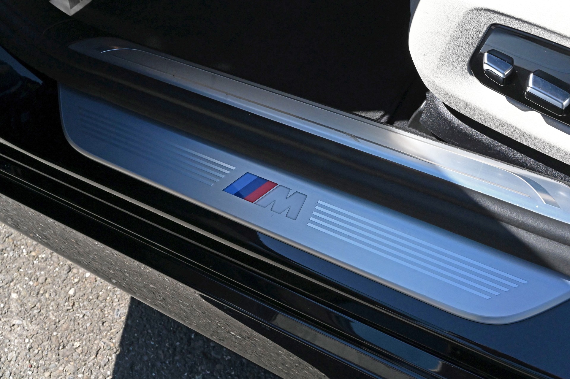 BMW 740d xDrive Steptronic-image-17