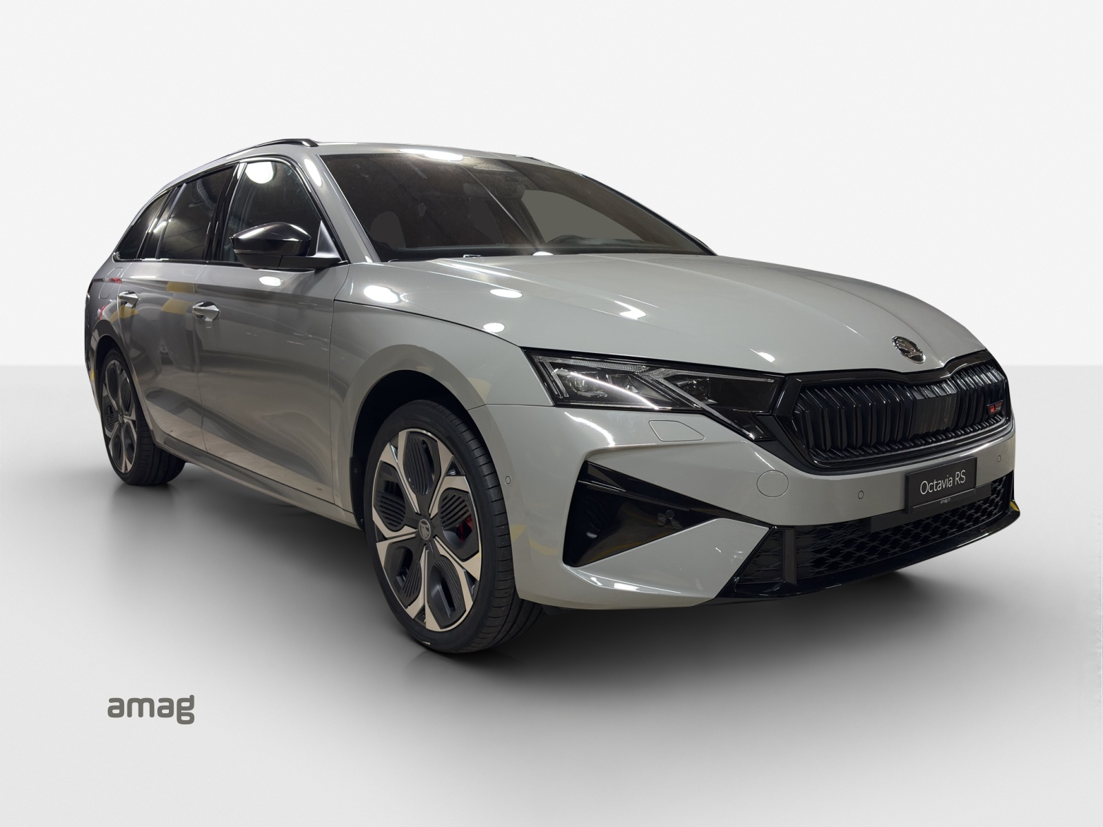 SKODA Octavia Combi 2.0 TSI DSG RS-image-5