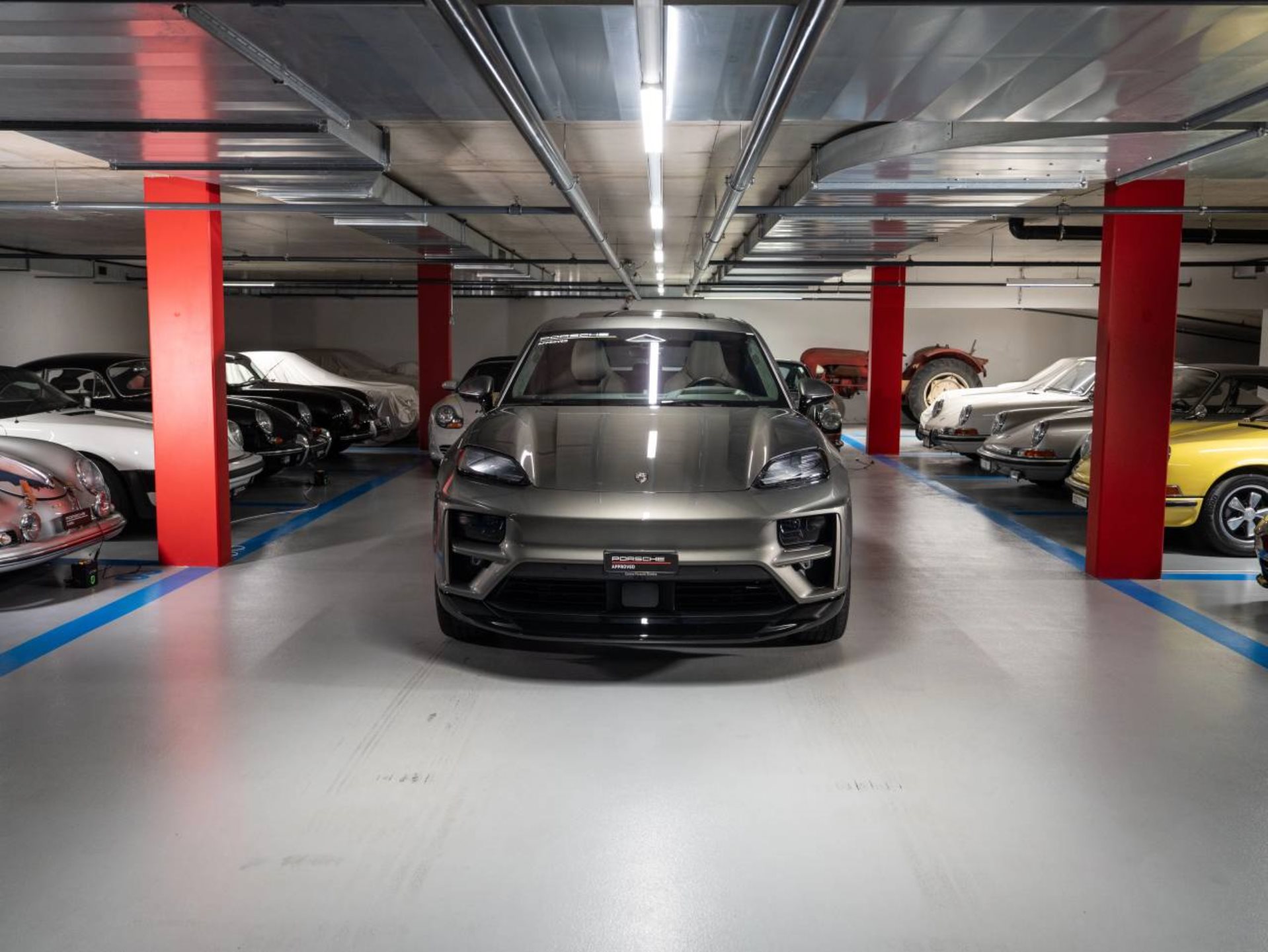 PORSCHE Macan Turbo-image-6