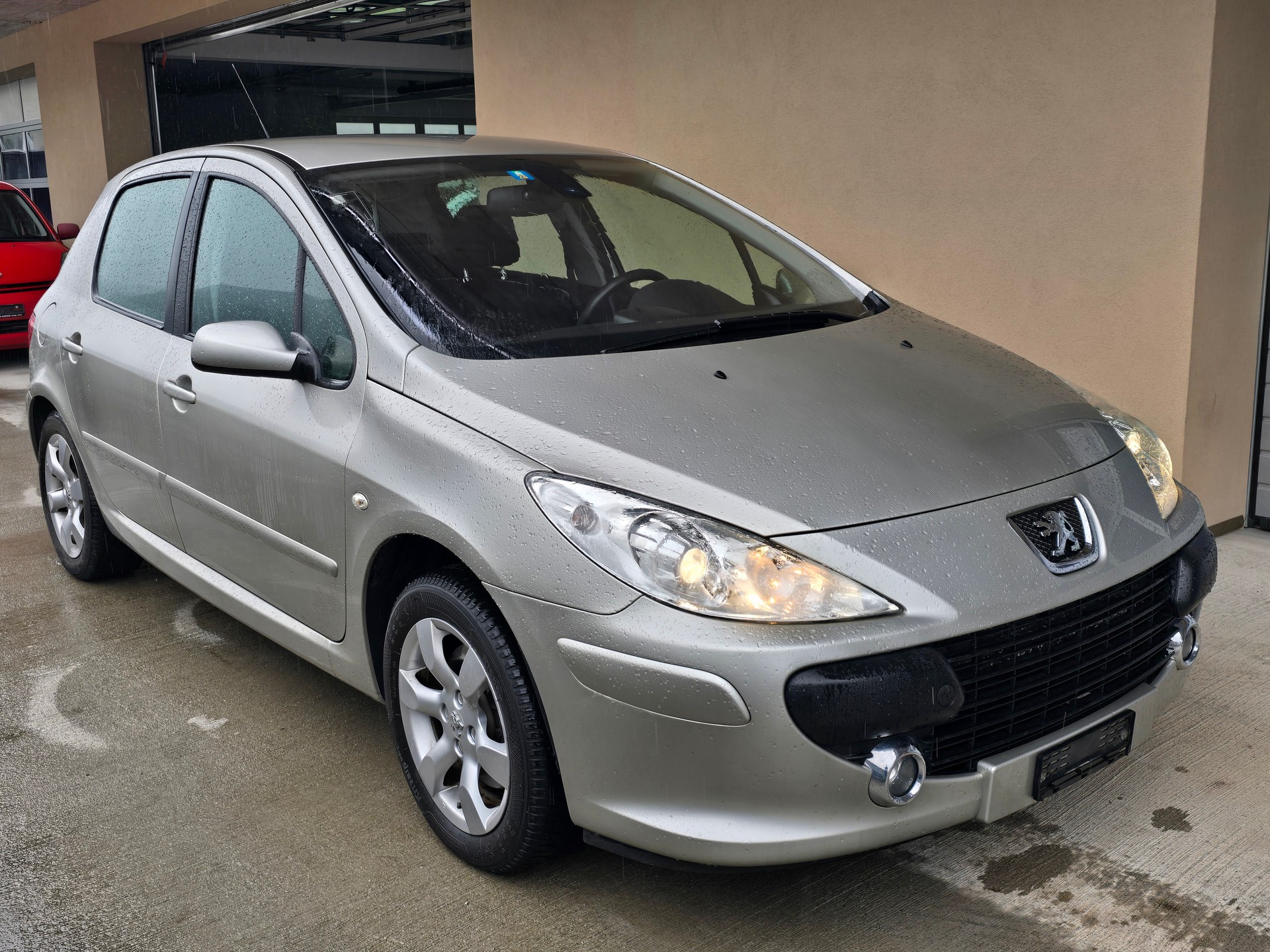 PEUGEOT 307 2.0 HDI XS-image-3