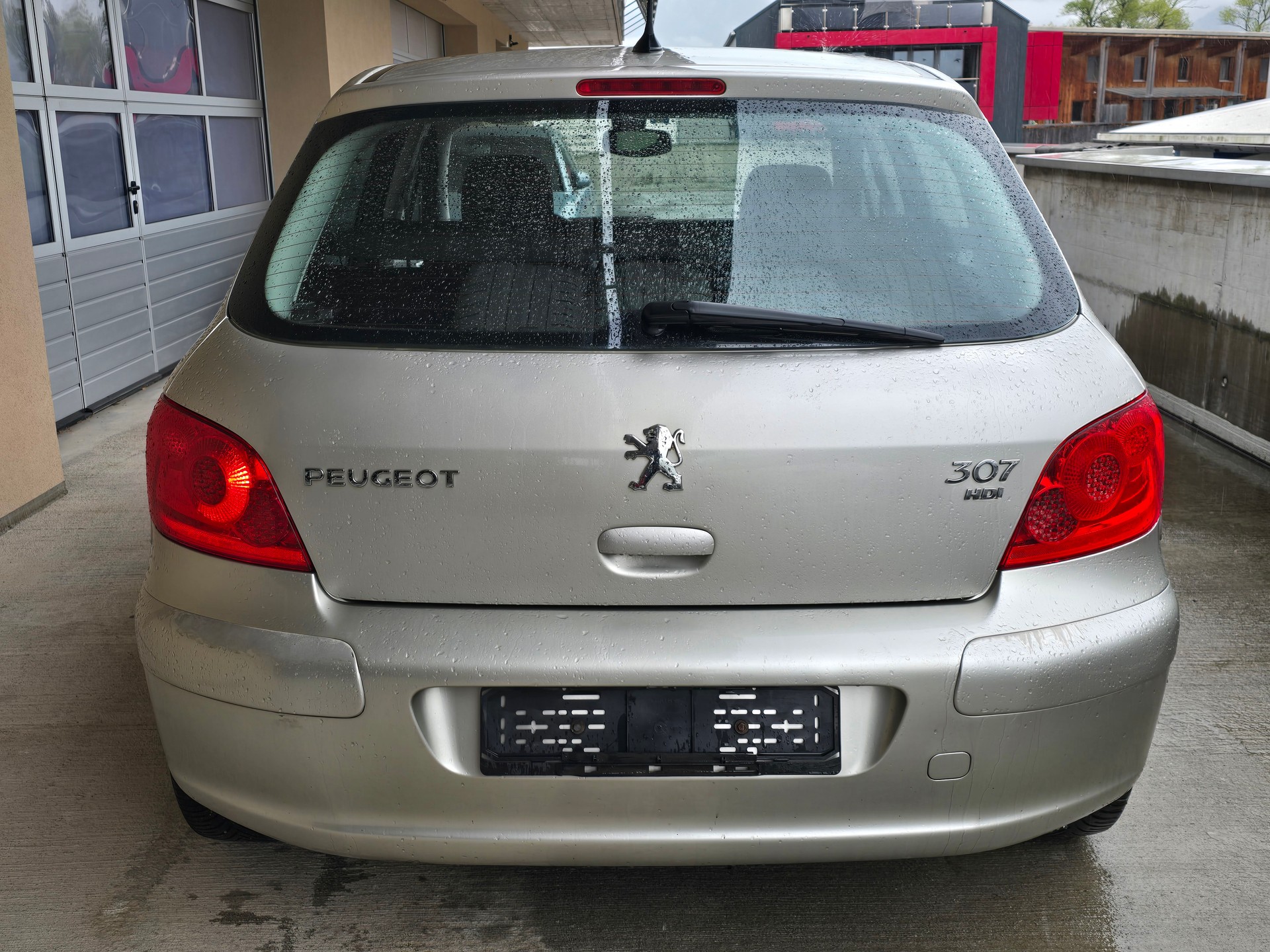 PEUGEOT 307 2.0 HDI XS-image-1