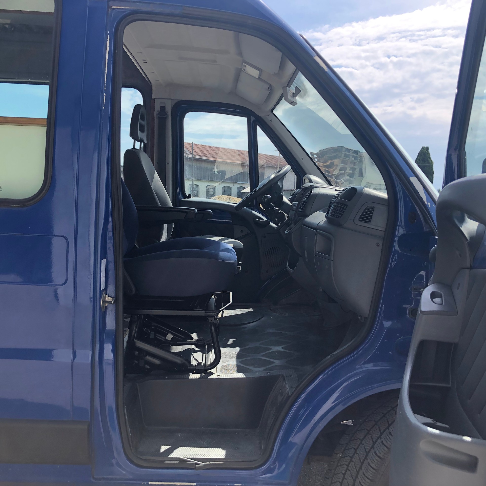 PEUGEOT Boxer 2.8 HDI 350 LH (SPE)-image-8