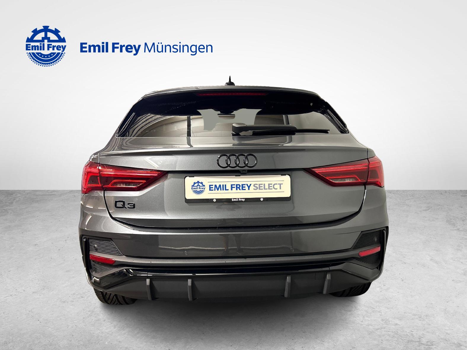 AUDI Q3 Sportback 1.5 35 TFSI S line S-Tronic-image-13