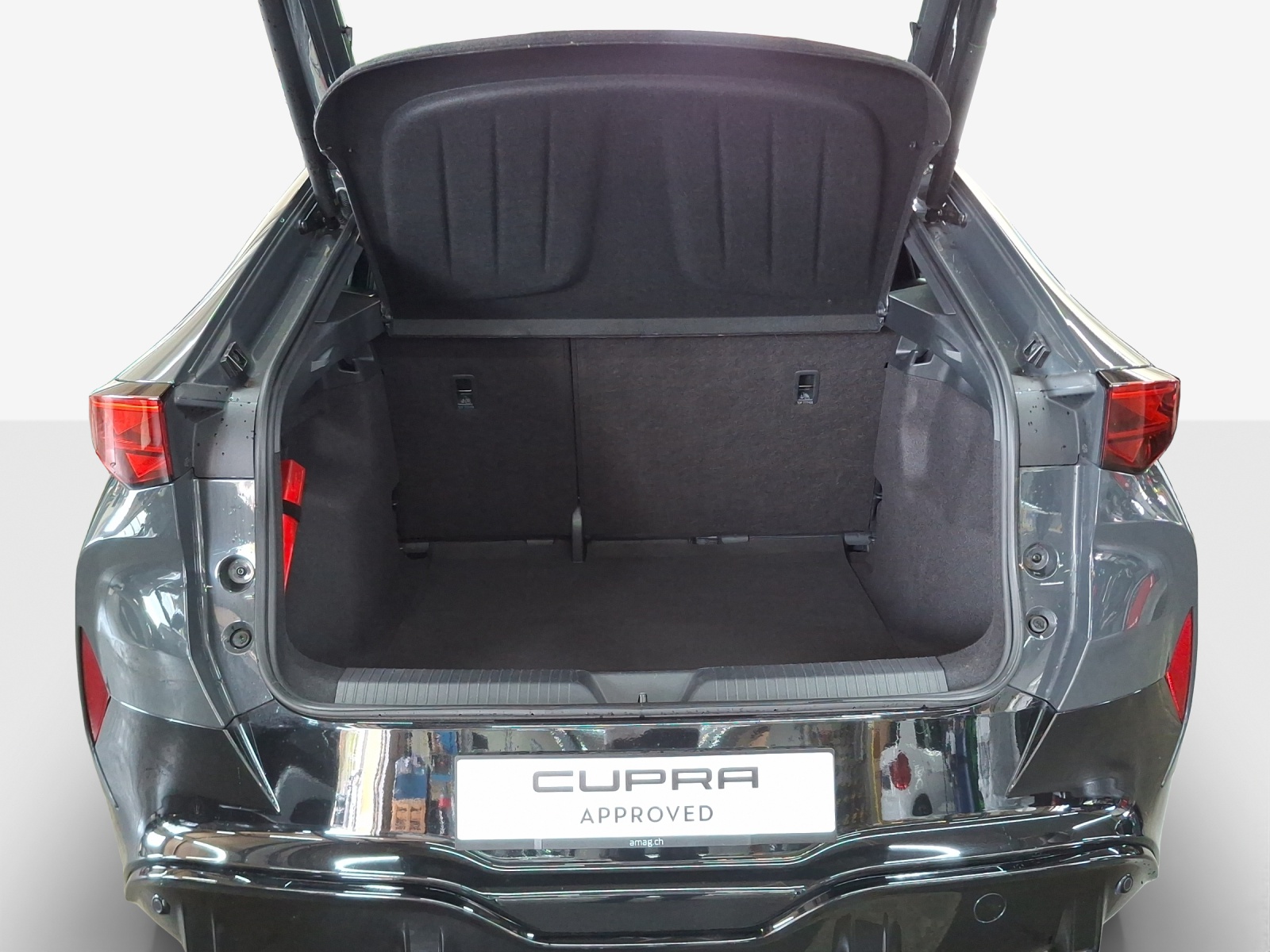CUPRA Tavascan Type 8 77 kWh VZ-image-13
