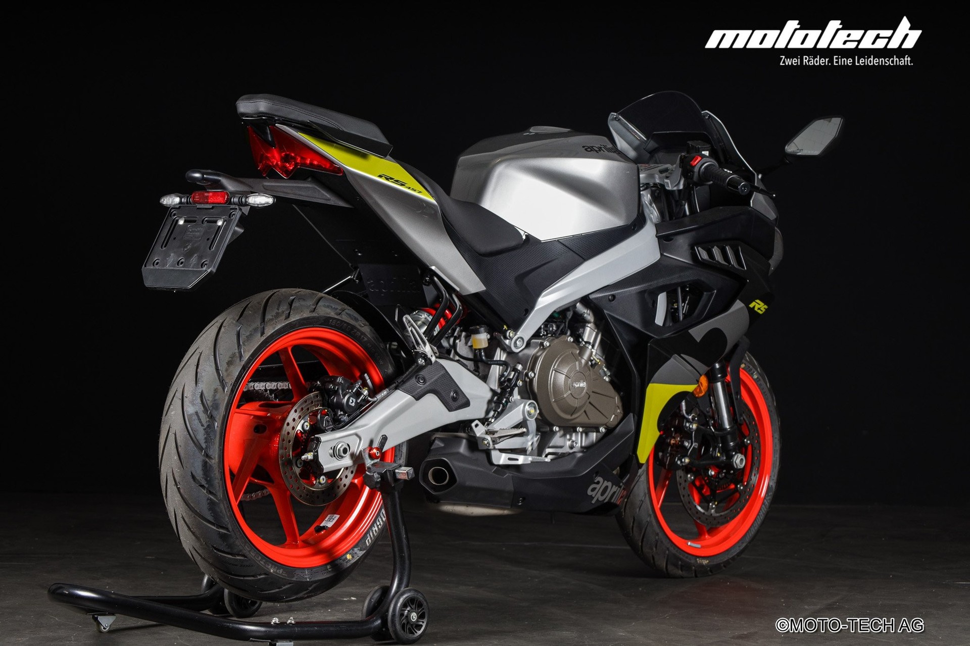 APRILIA RS 457 (35kW)-showroom-element-2