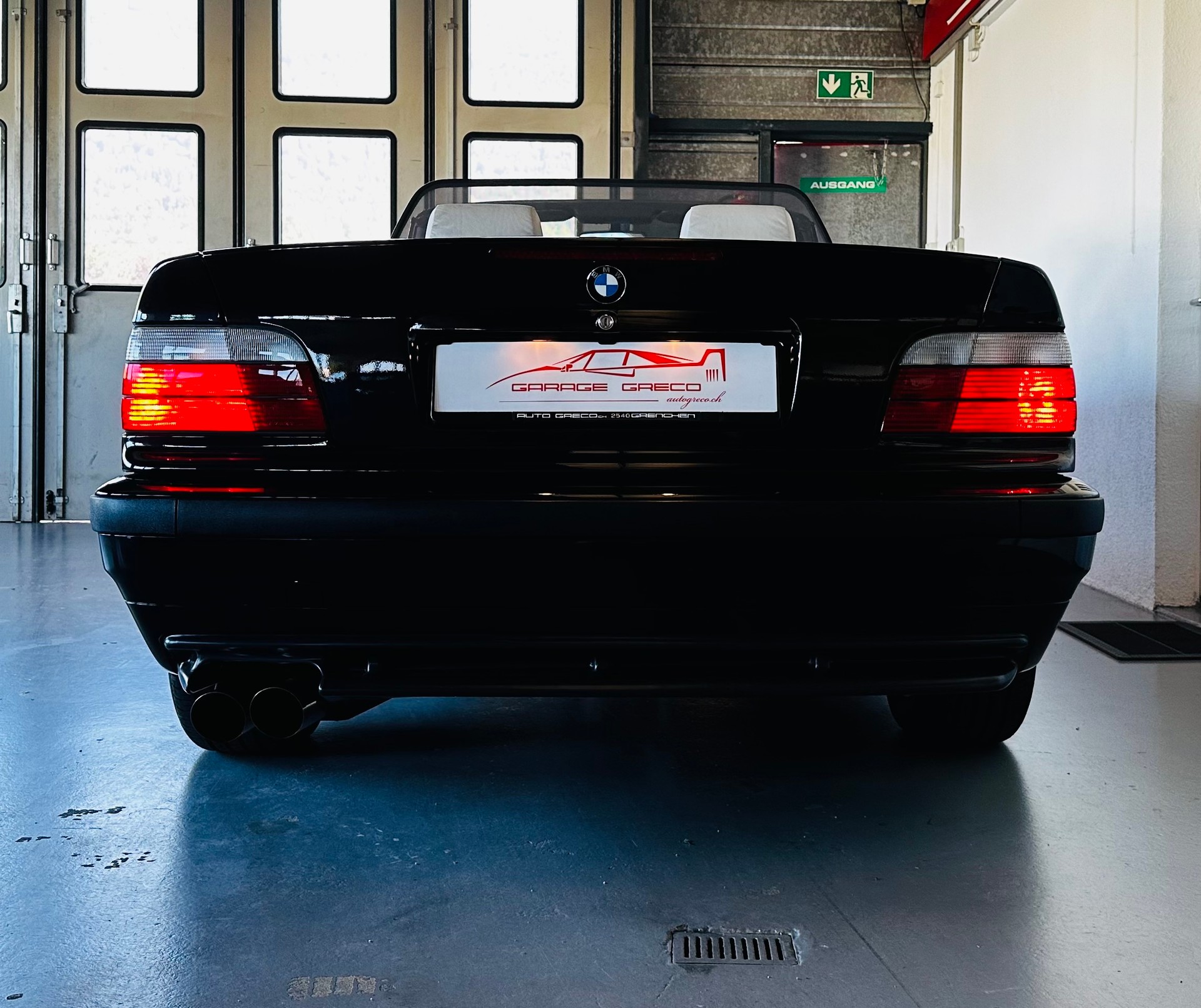 BMW 320i Cabrio "HANDSCHALTUNG"-image-6