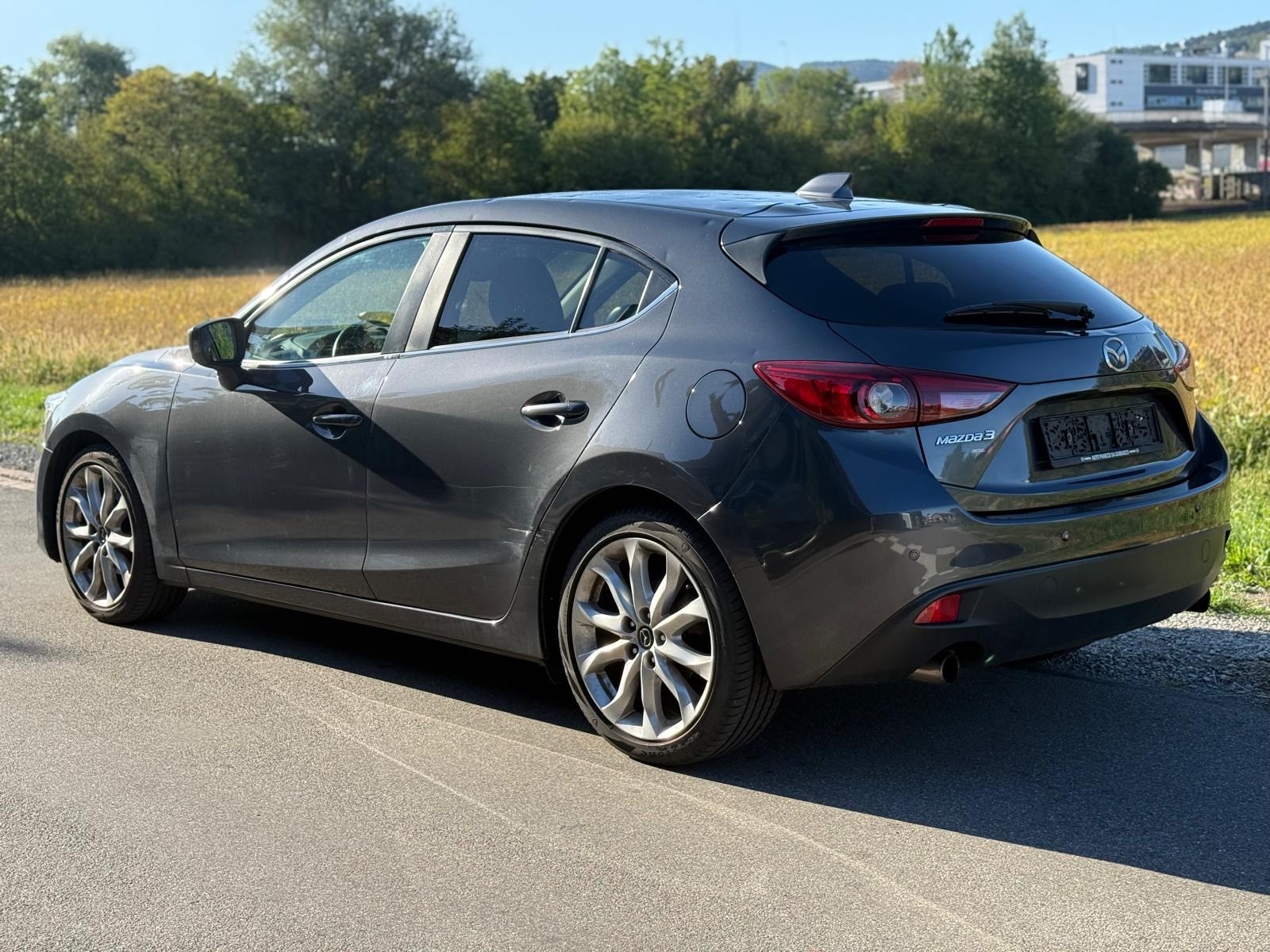 MAZDA 3 2.0 16V Revolution-image-5