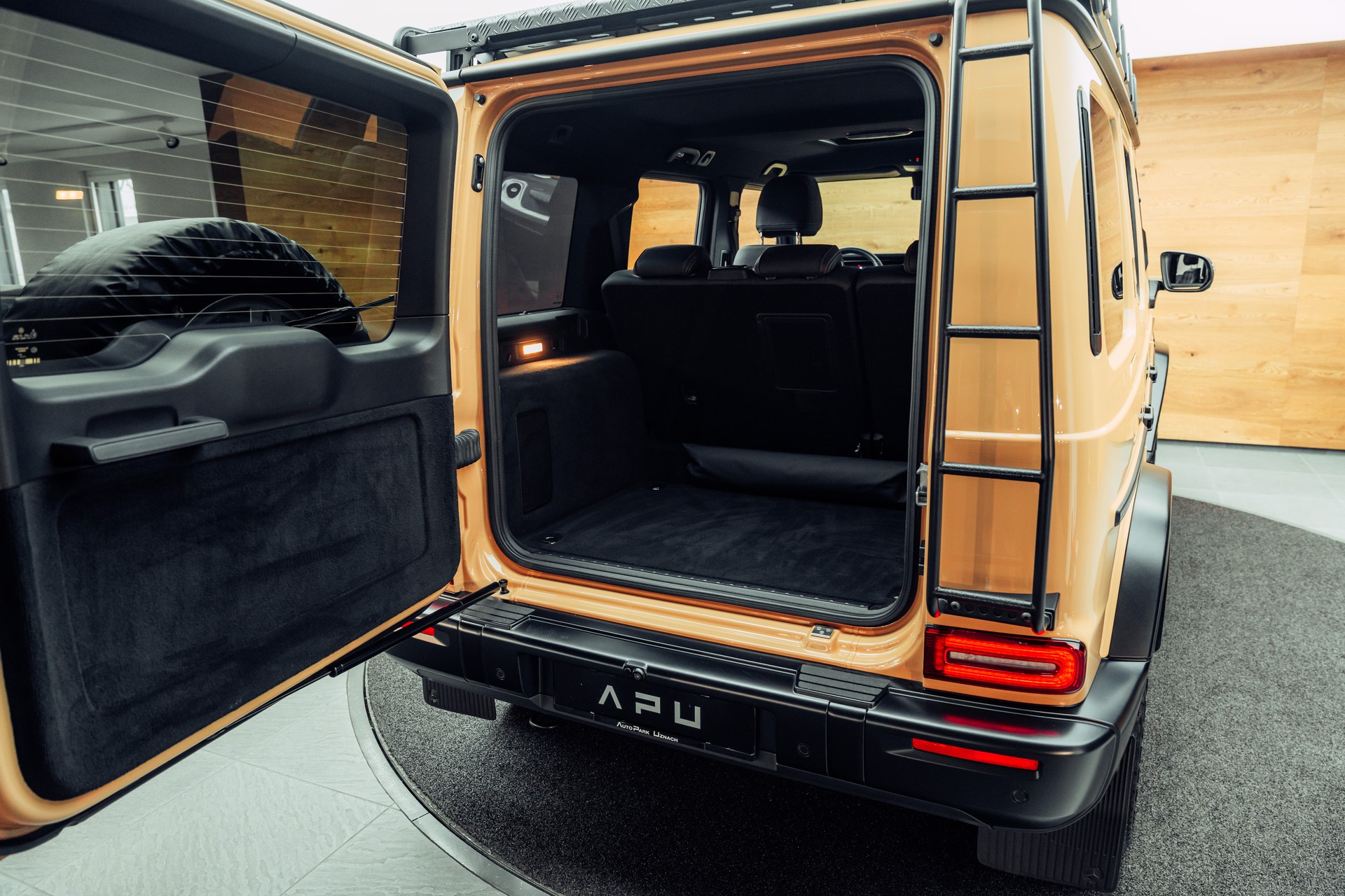 MERCEDES-BENZ G 450d STRONGER THAN THE 1980s-image-20