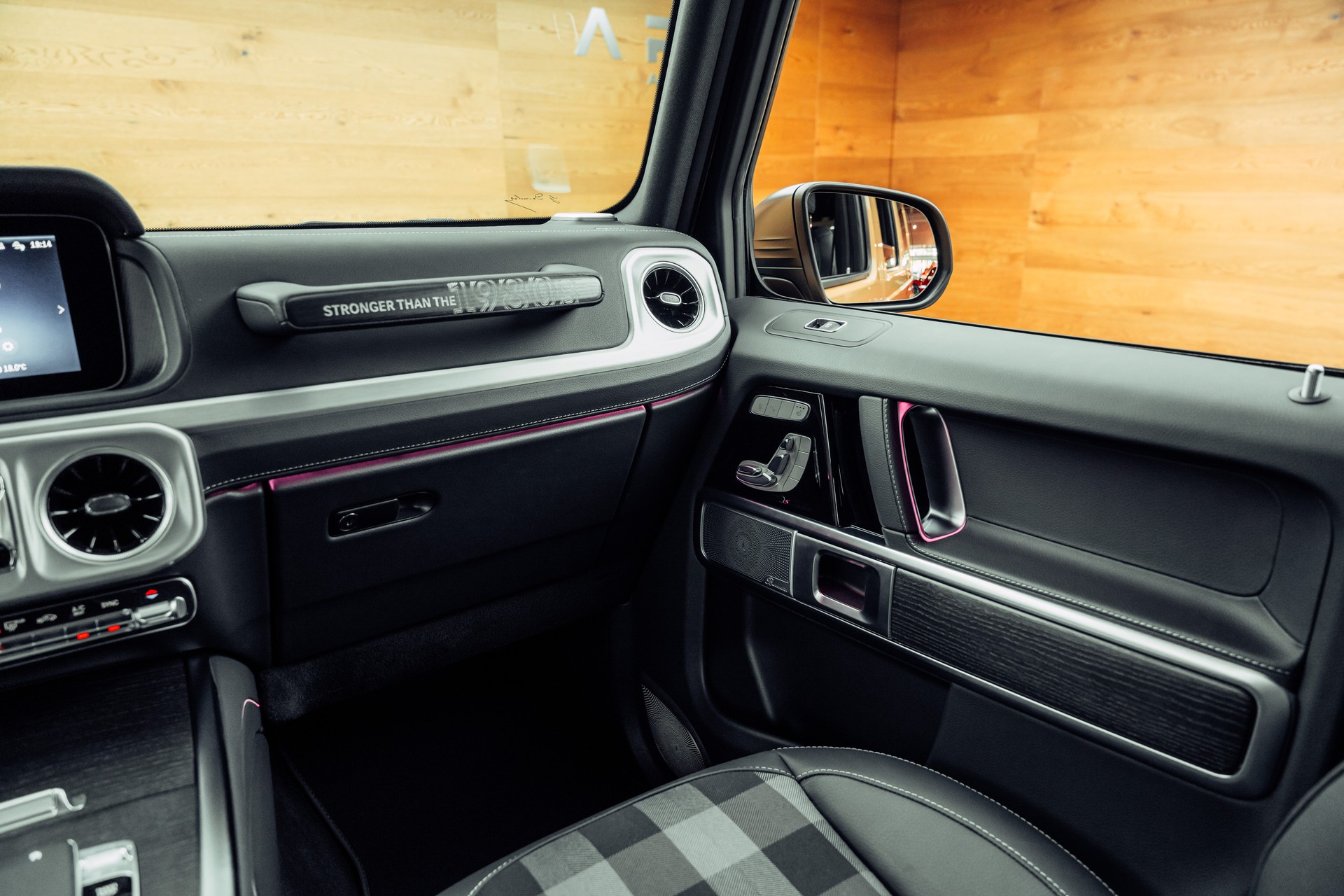 MERCEDES-BENZ G 450d STRONGER THAN THE 1980s-image-13