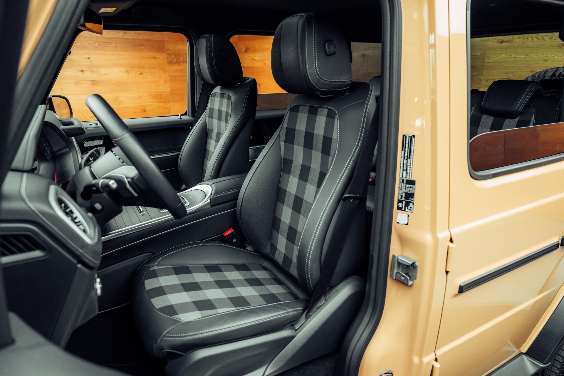 MERCEDES-BENZ G 450d STRONGER THAN THE 1980s-image-6