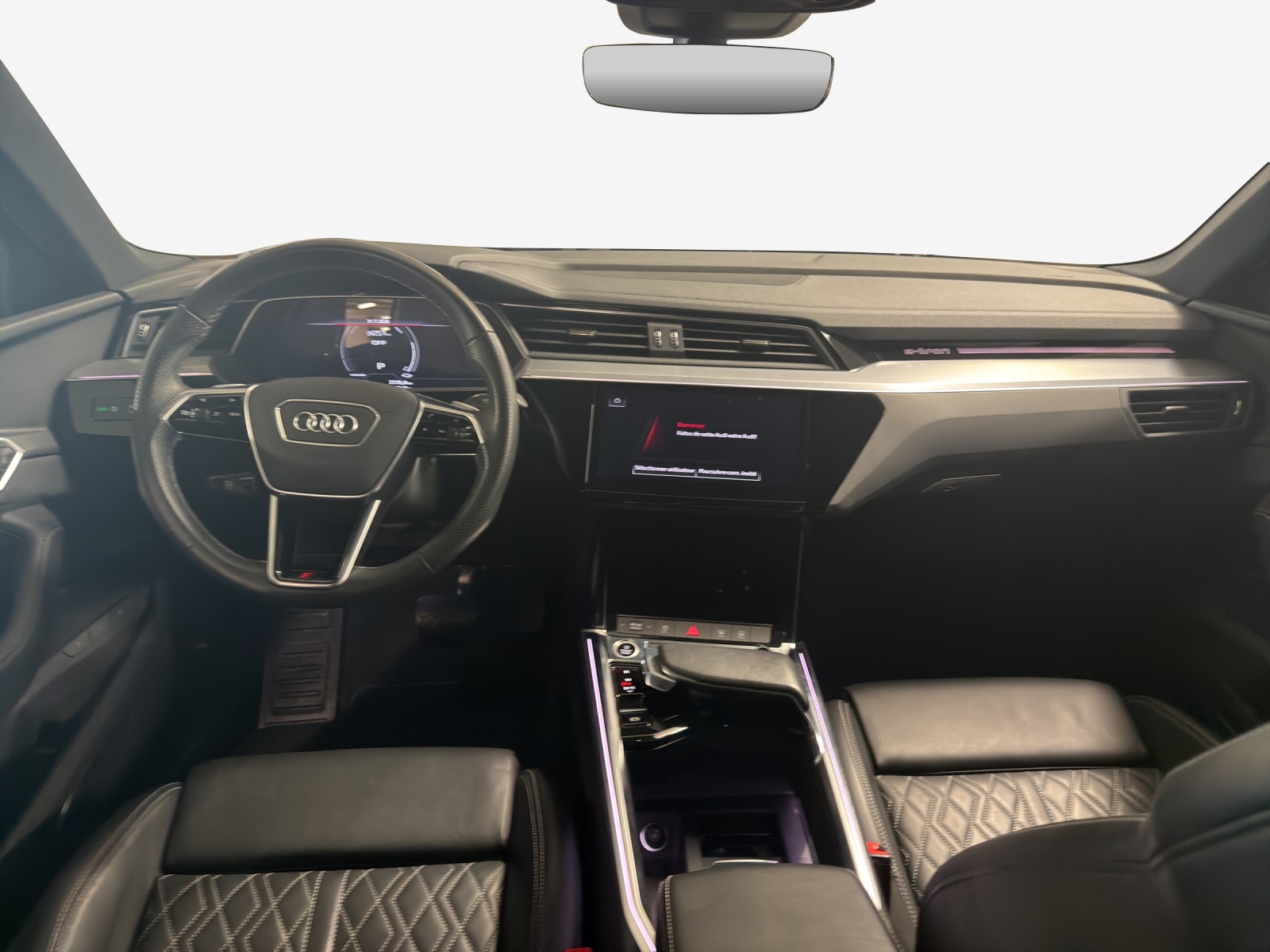AUDI e-tron 55 Sportback S Line quattro-image-9