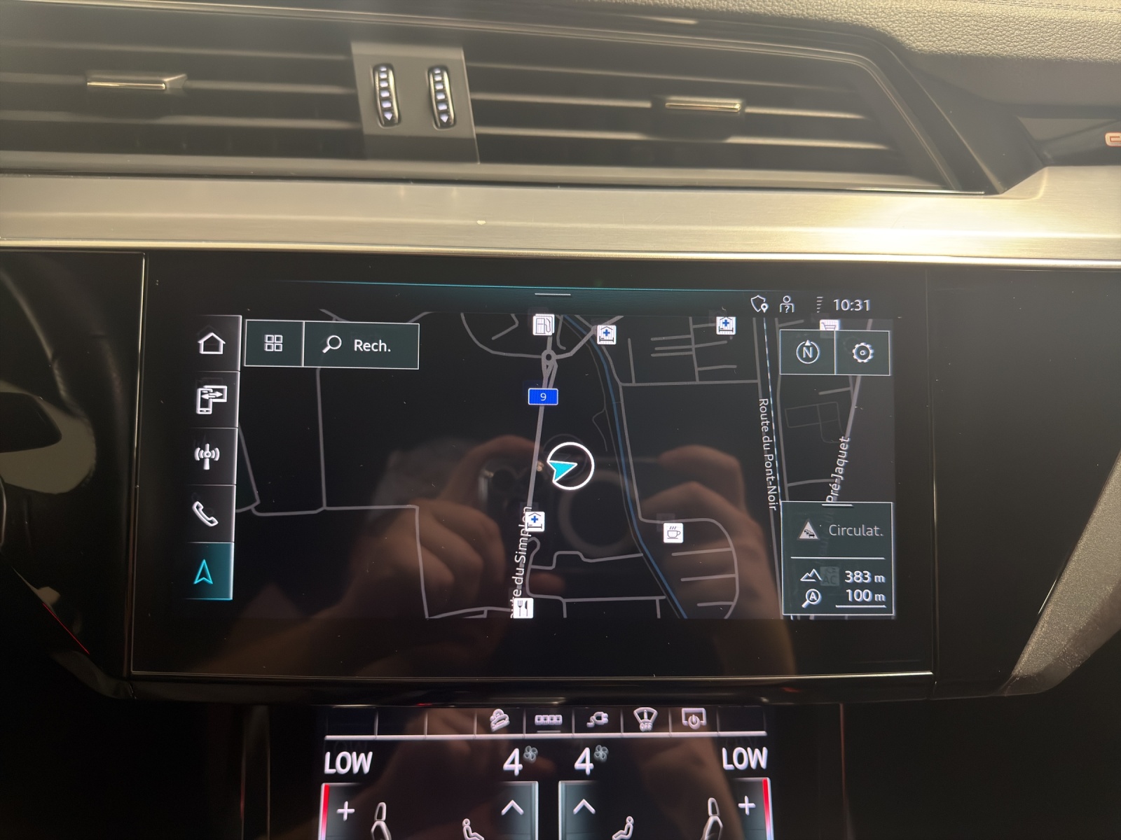 AUDI e-tron 55 Sportback S Line quattro-image-15