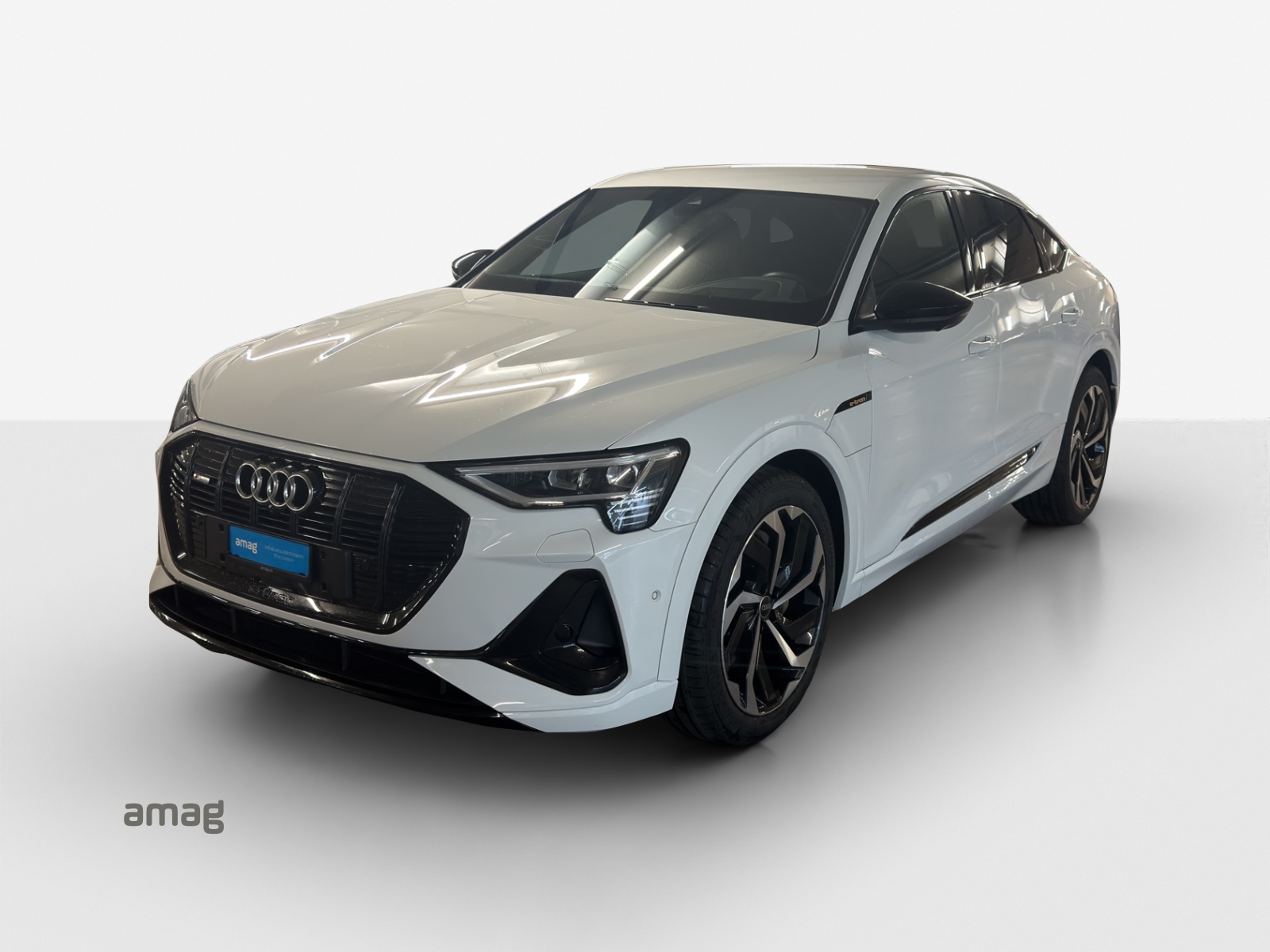 AUDI e-tron 55 Sportback S Line quattro-image-0