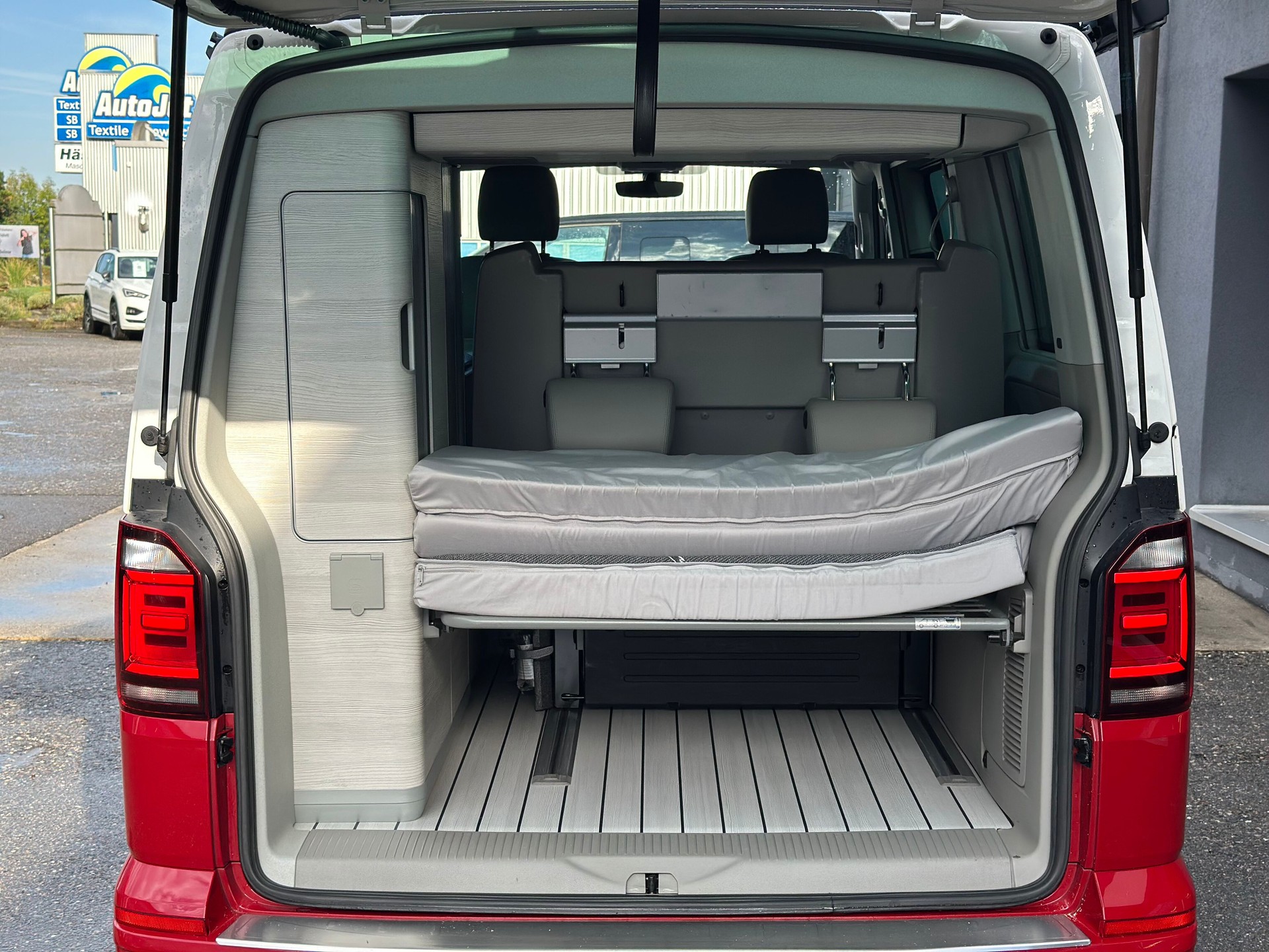 VW T6 California 2.0 TDI Ocean RED DSG-image-8