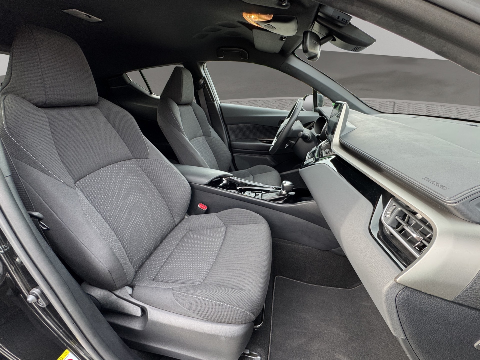 TOYOTA C-HR 1.8 HSD D-Team limited CVT (Leasing oder Kredit möglich)-image-10