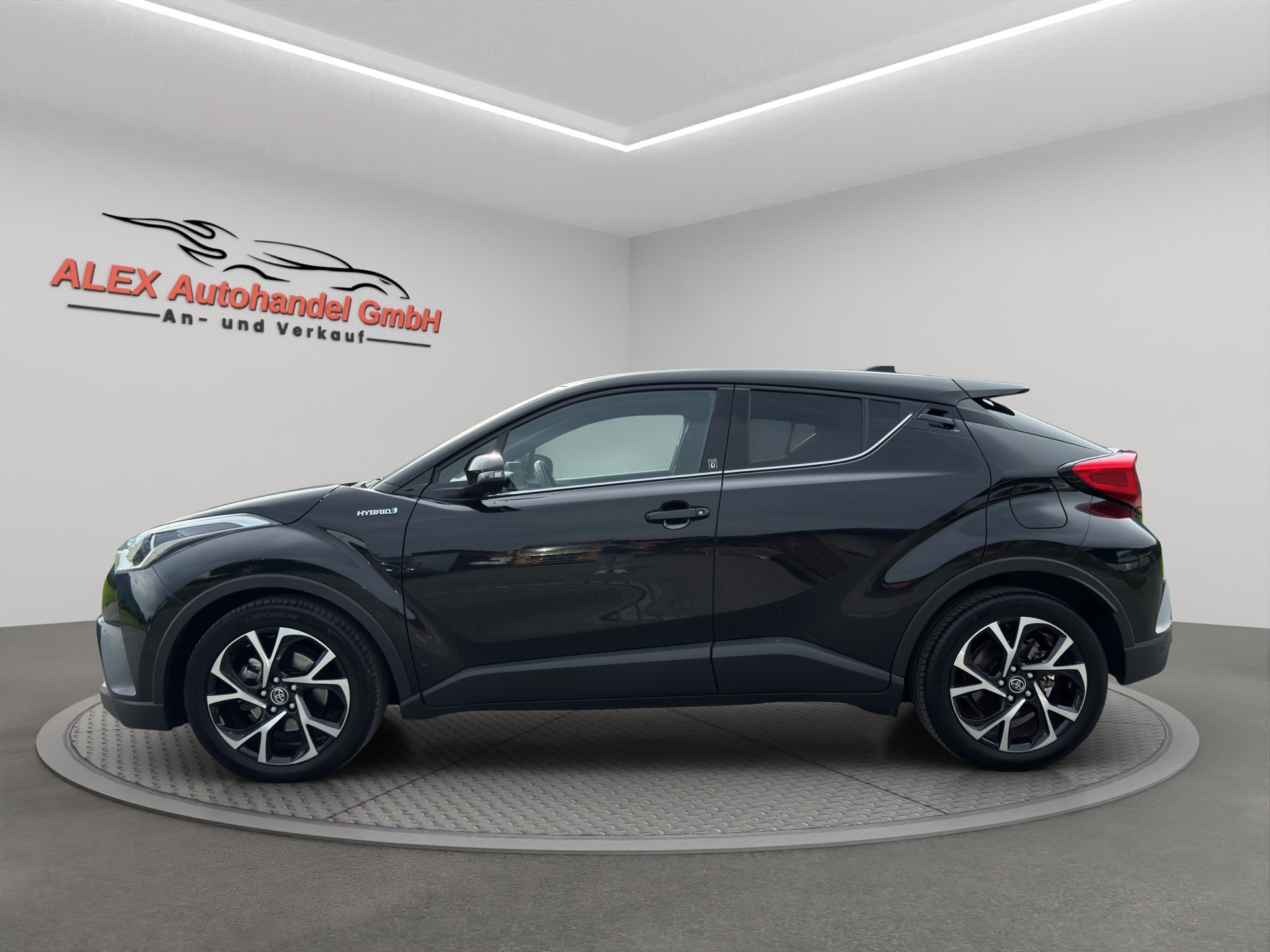 TOYOTA C-HR 1.8 HSD D-Team limited CVT (Leasing oder Kredit möglich)-image-2