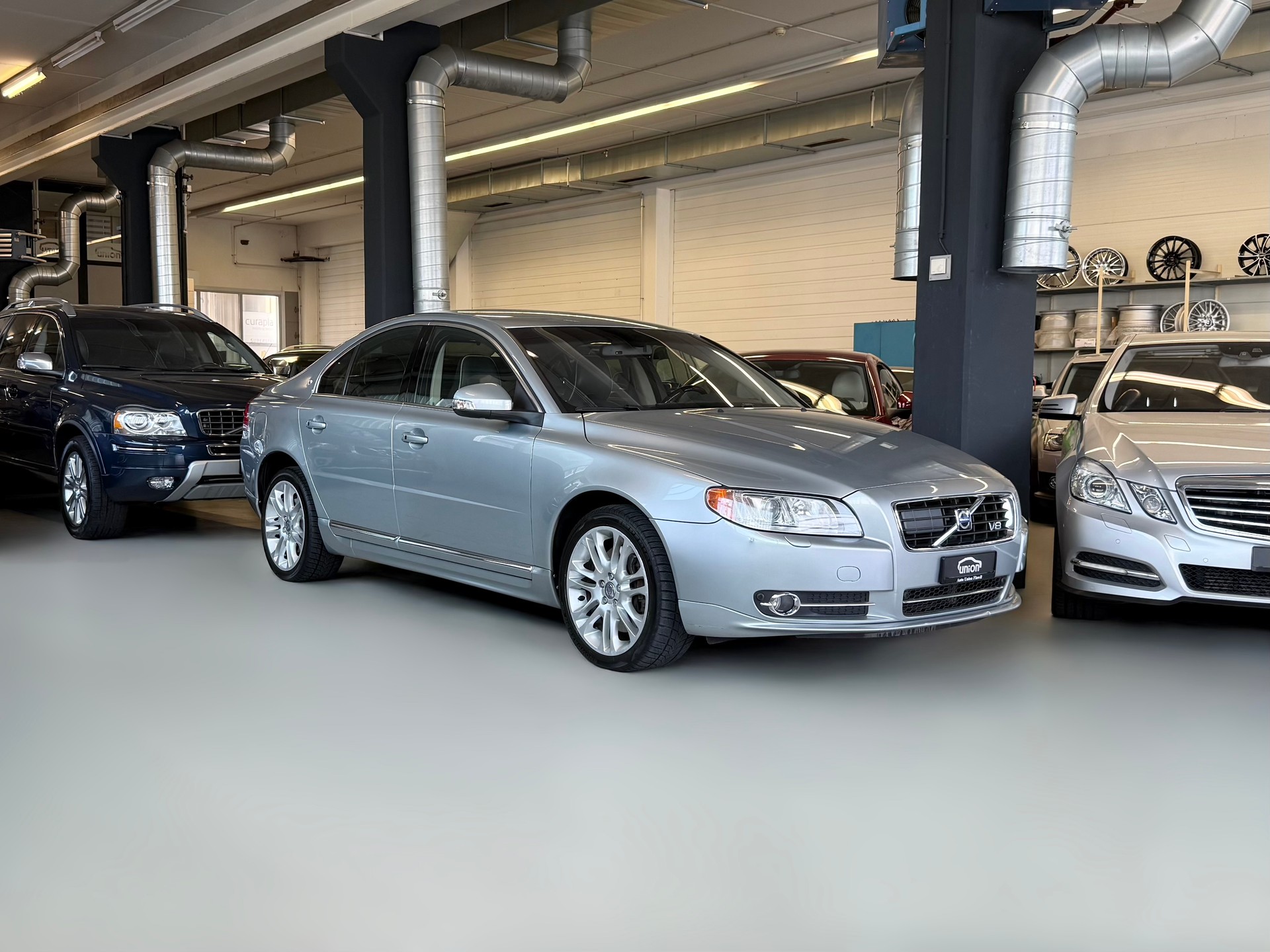 VOLVO S80 4.4 V8 AWD Executive Geartronic-image-1