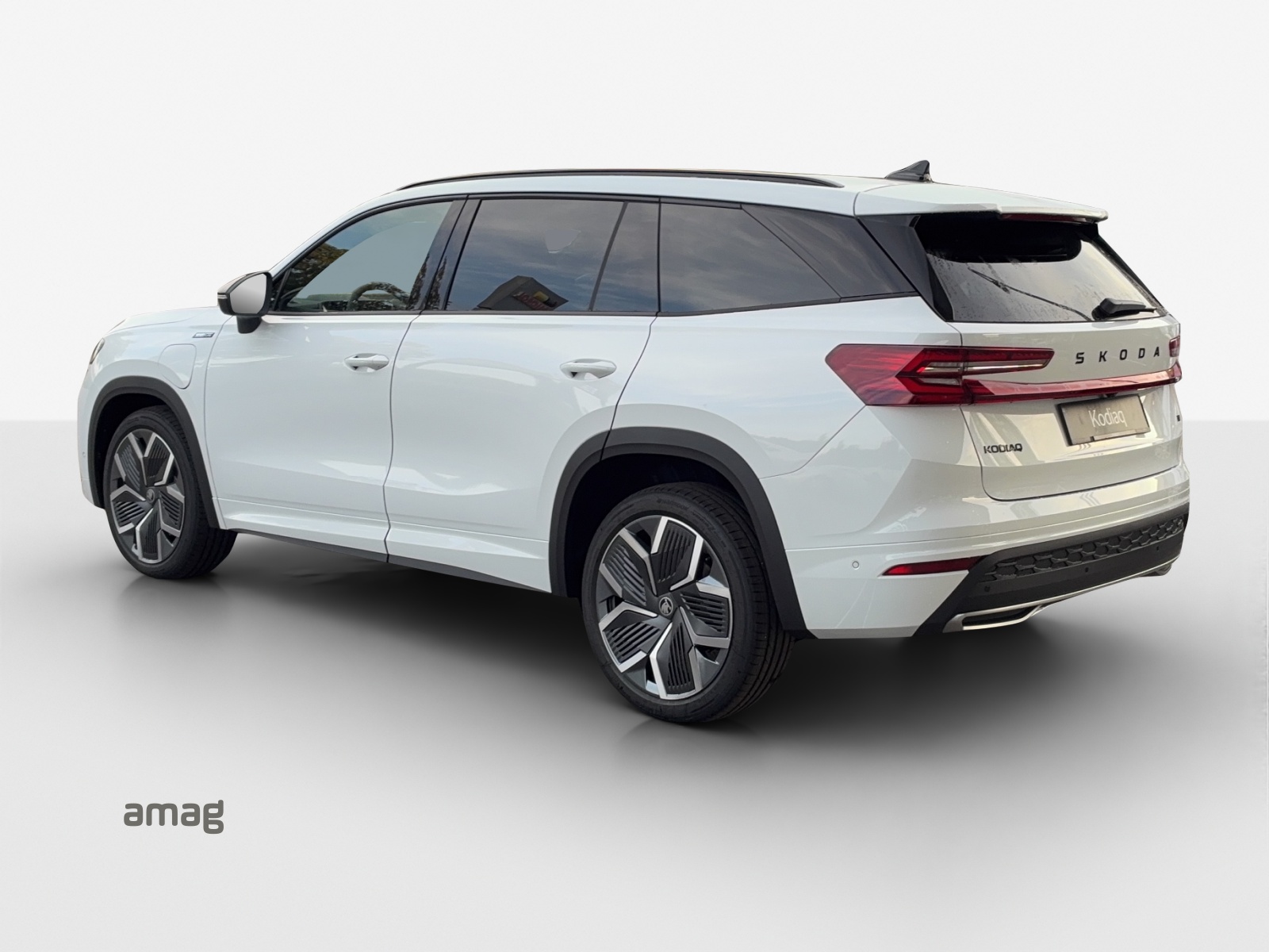 SKODA Kodiaq 1.5 TSI PHEV Sportline-image-2