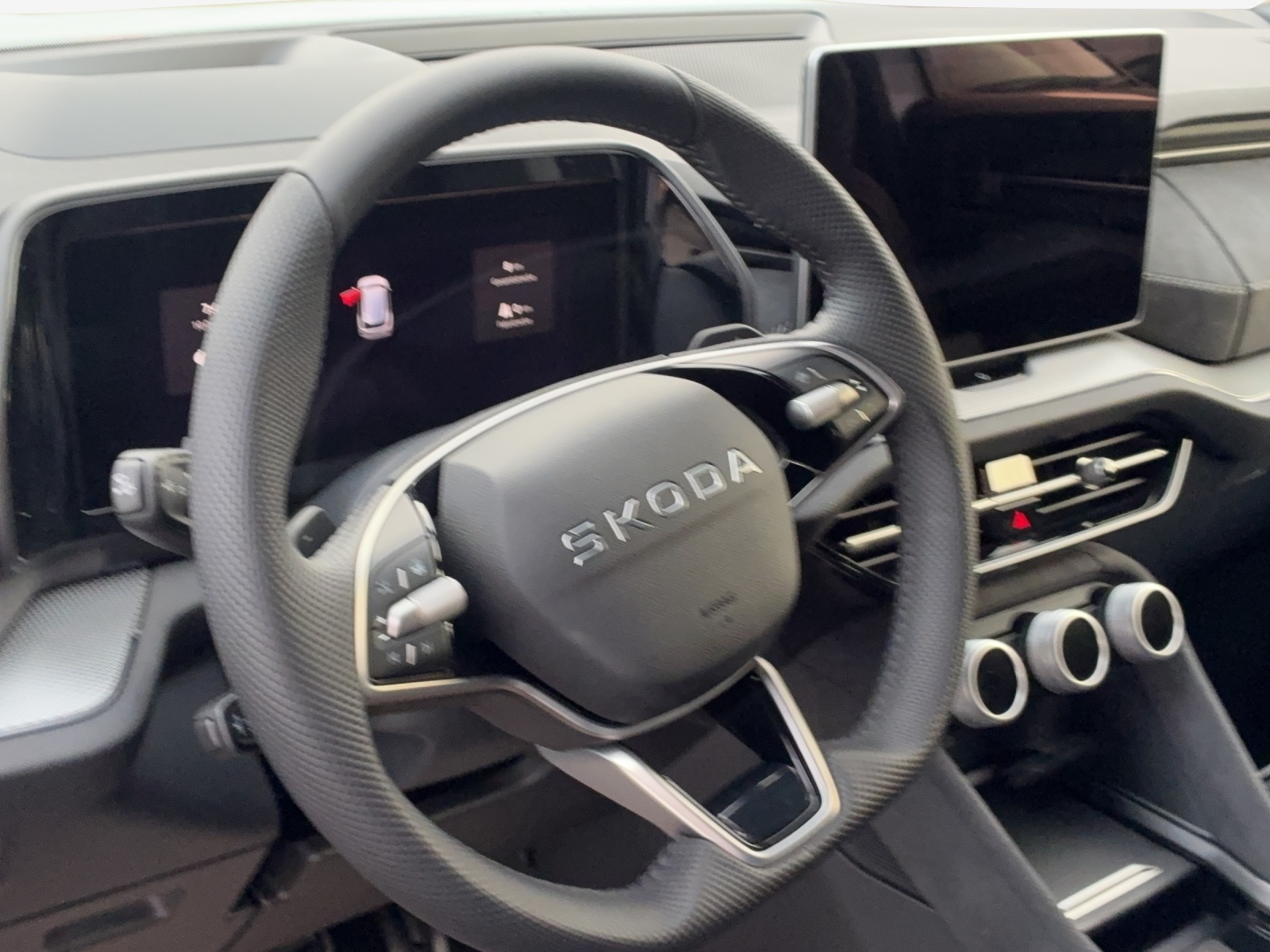 SKODA Kodiaq 1.5 TSI PHEV Sportline-image-9