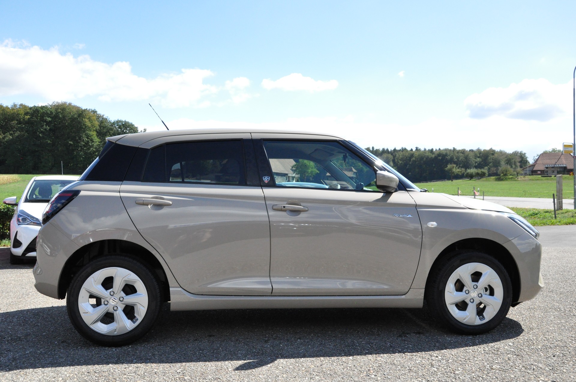 SUZUKI Swift 1.2 Piz Sulai Hybrid 4x4-image-6