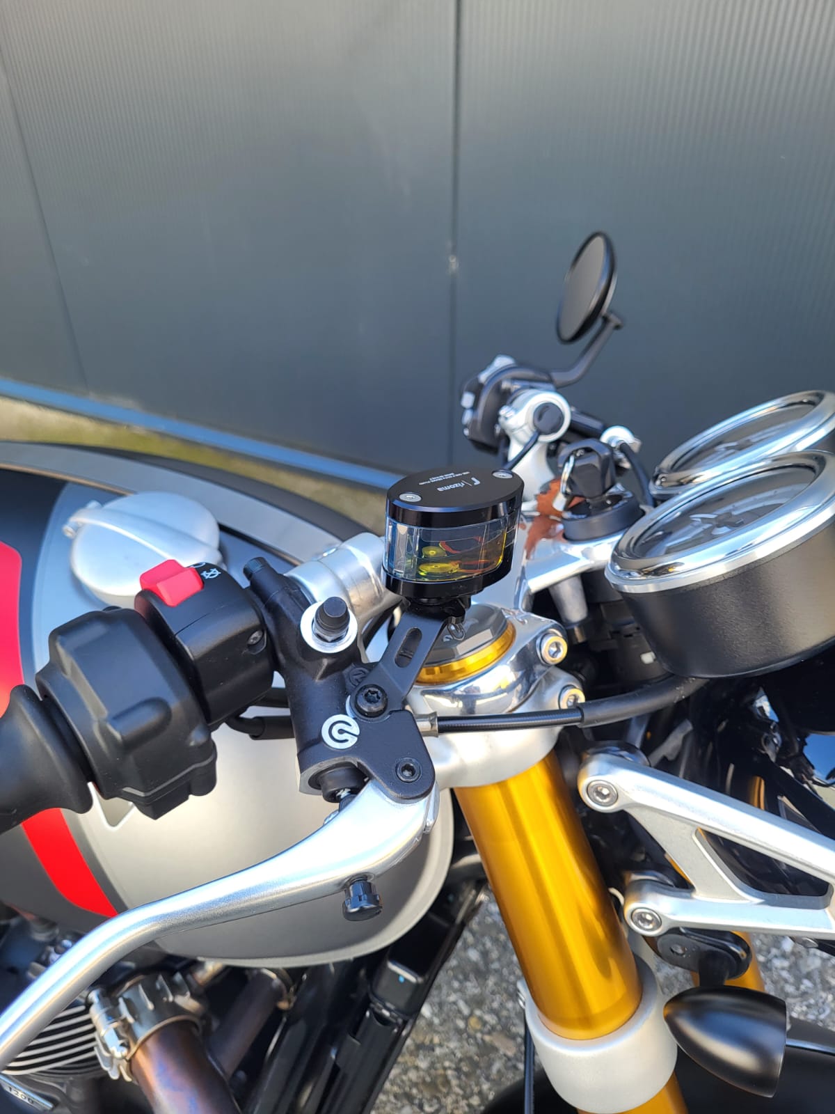 TRIUMPH Thruxton 1200 i RS ABS-image-8