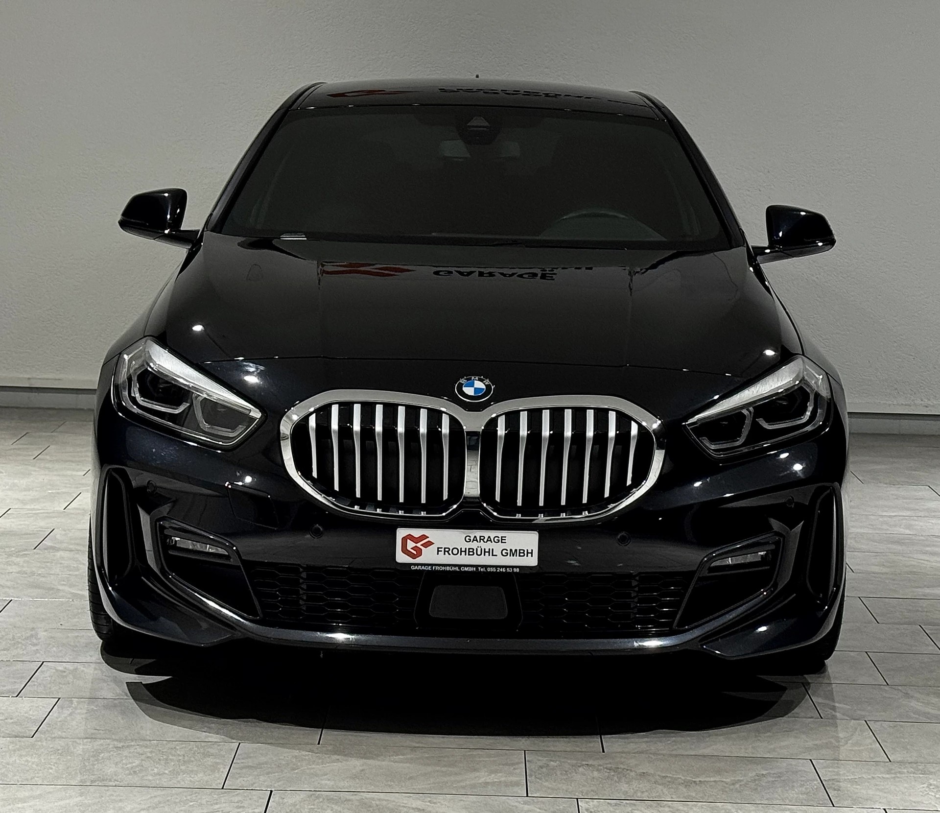 BMW 120d xDrive Steptronic M Sport-image-1