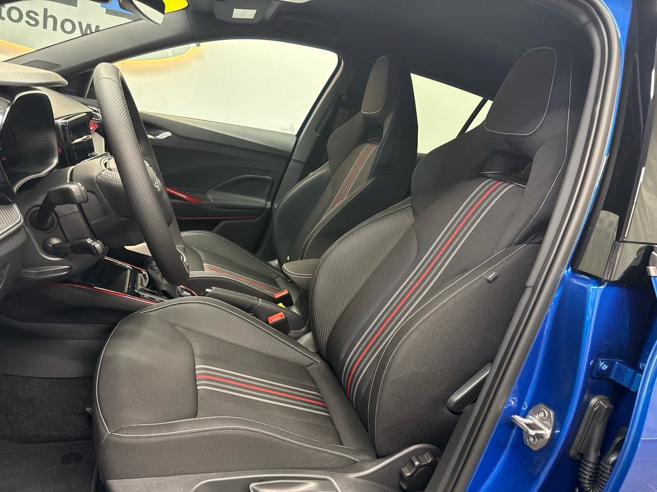 SKODA Fabia 1.5 TSI Monte Carlo DSG-showroom-element-3
