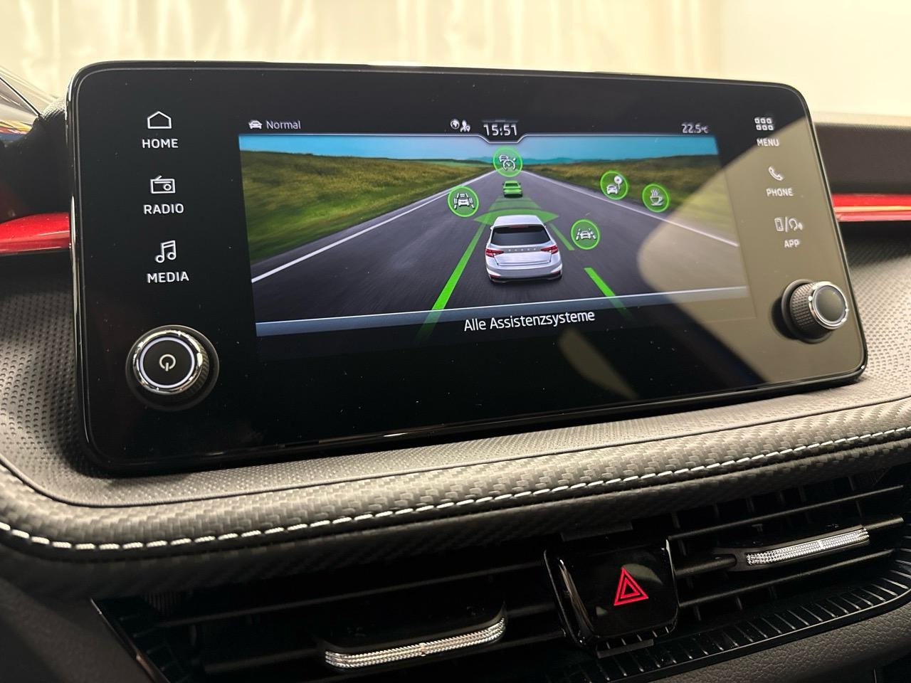 SKODA Fabia 1.5 TSI Monte Carlo DSG-image-7