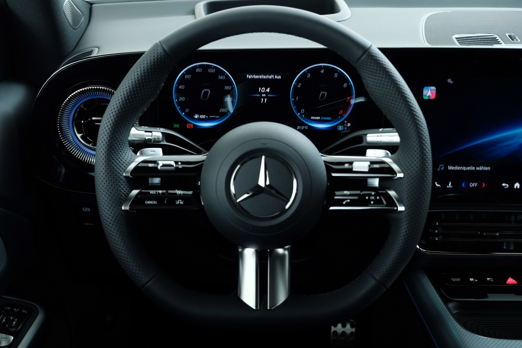 MERCEDES-BENZ GLB 220 4Matic X248-image-7