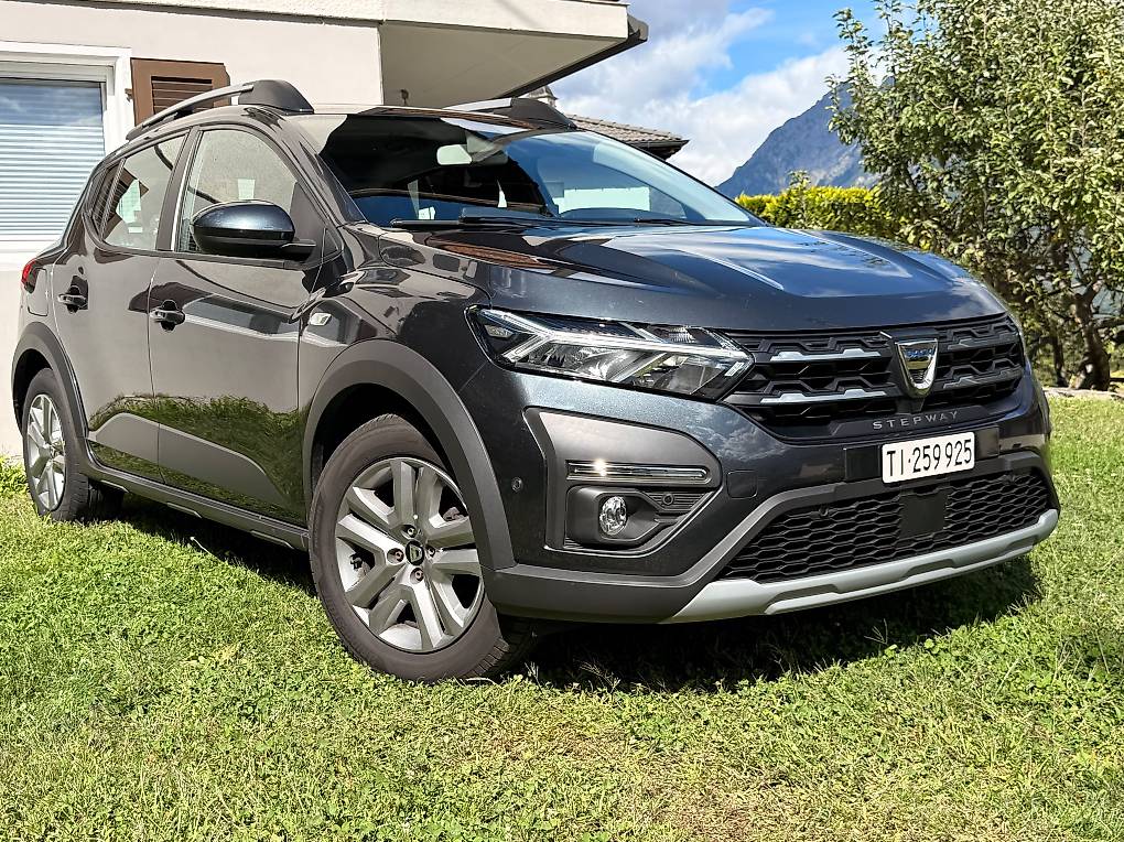 DACIA SANDERO-image-0