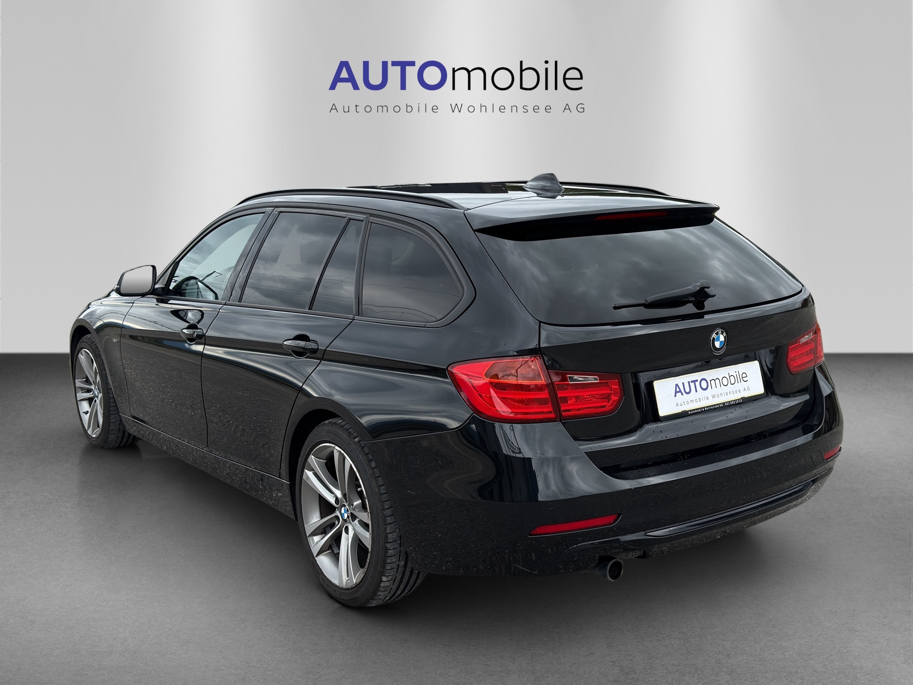 BMW 320d xDrive Touring Sport Line Steptronic-image-6