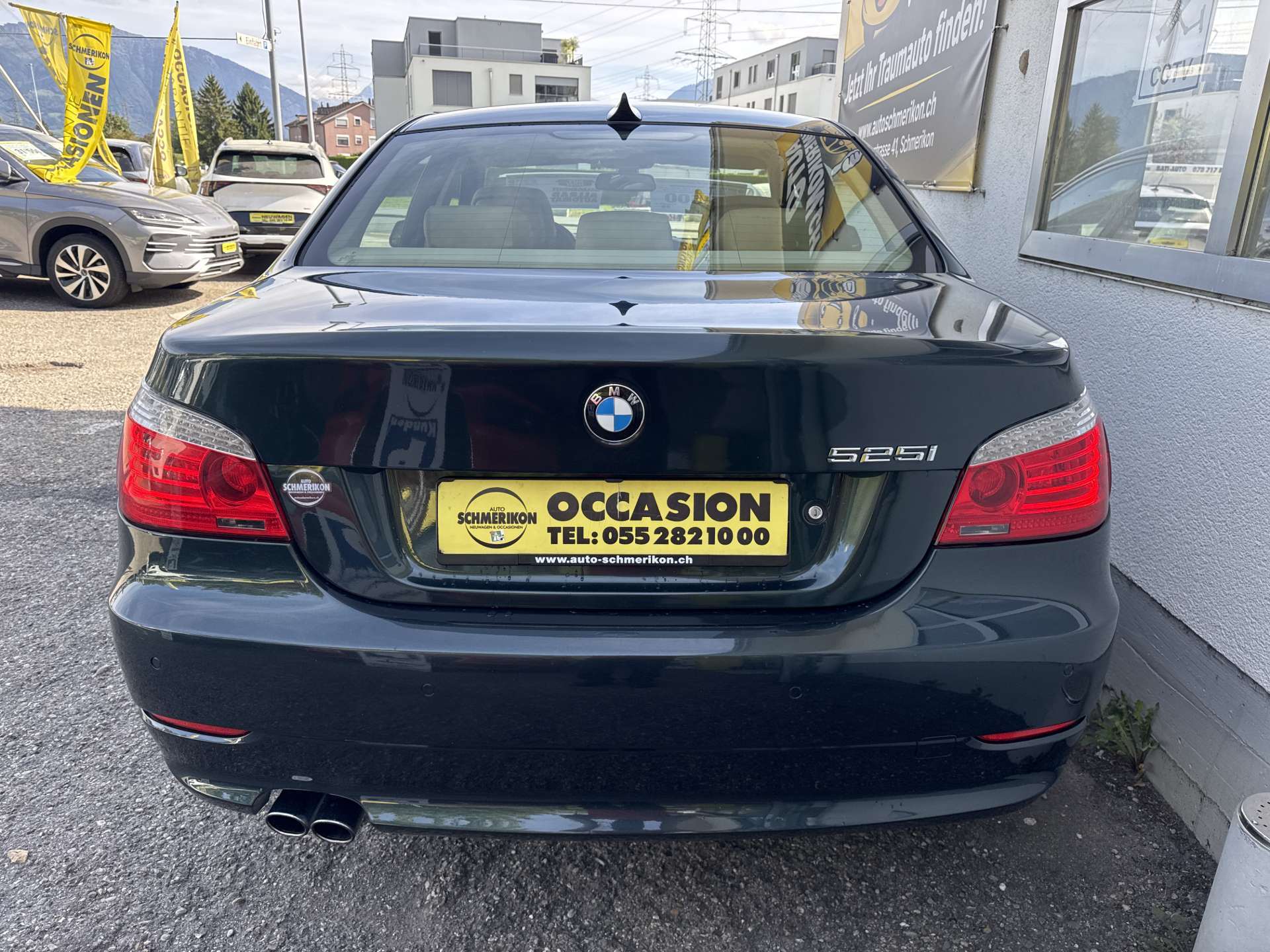 BMW 525xi Allrad Steptronic-Automat-image-3