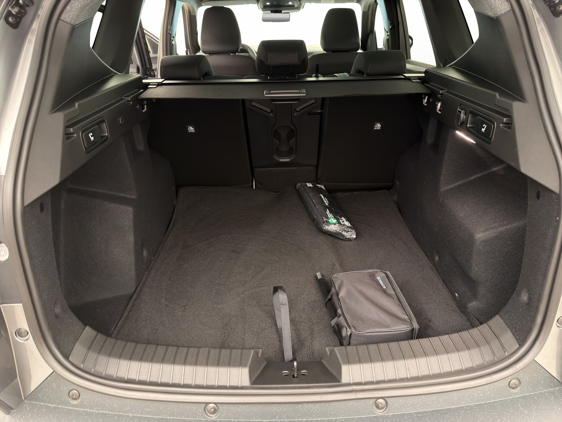 DACIA Bigster 1.2 Hybrid Extreme 4WD-image-12