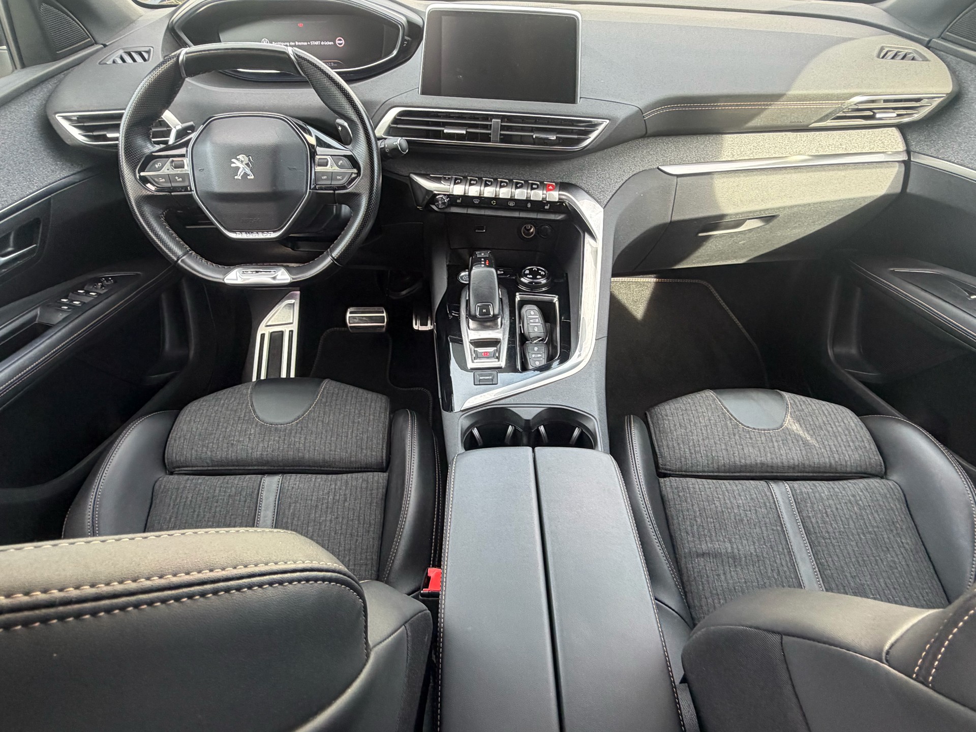 PEUGEOT 3008 1.6 THP GT Line EAT-image-13