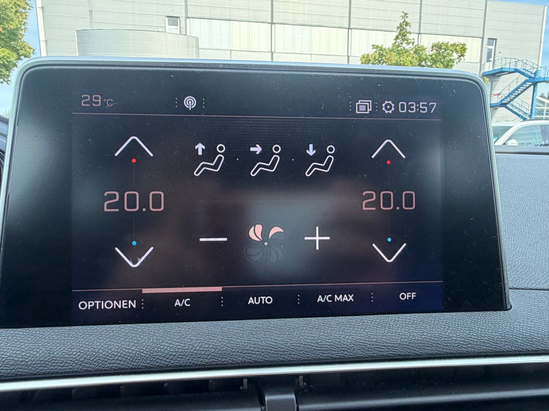 PEUGEOT 3008 1.6 THP GT Line EAT-image-26