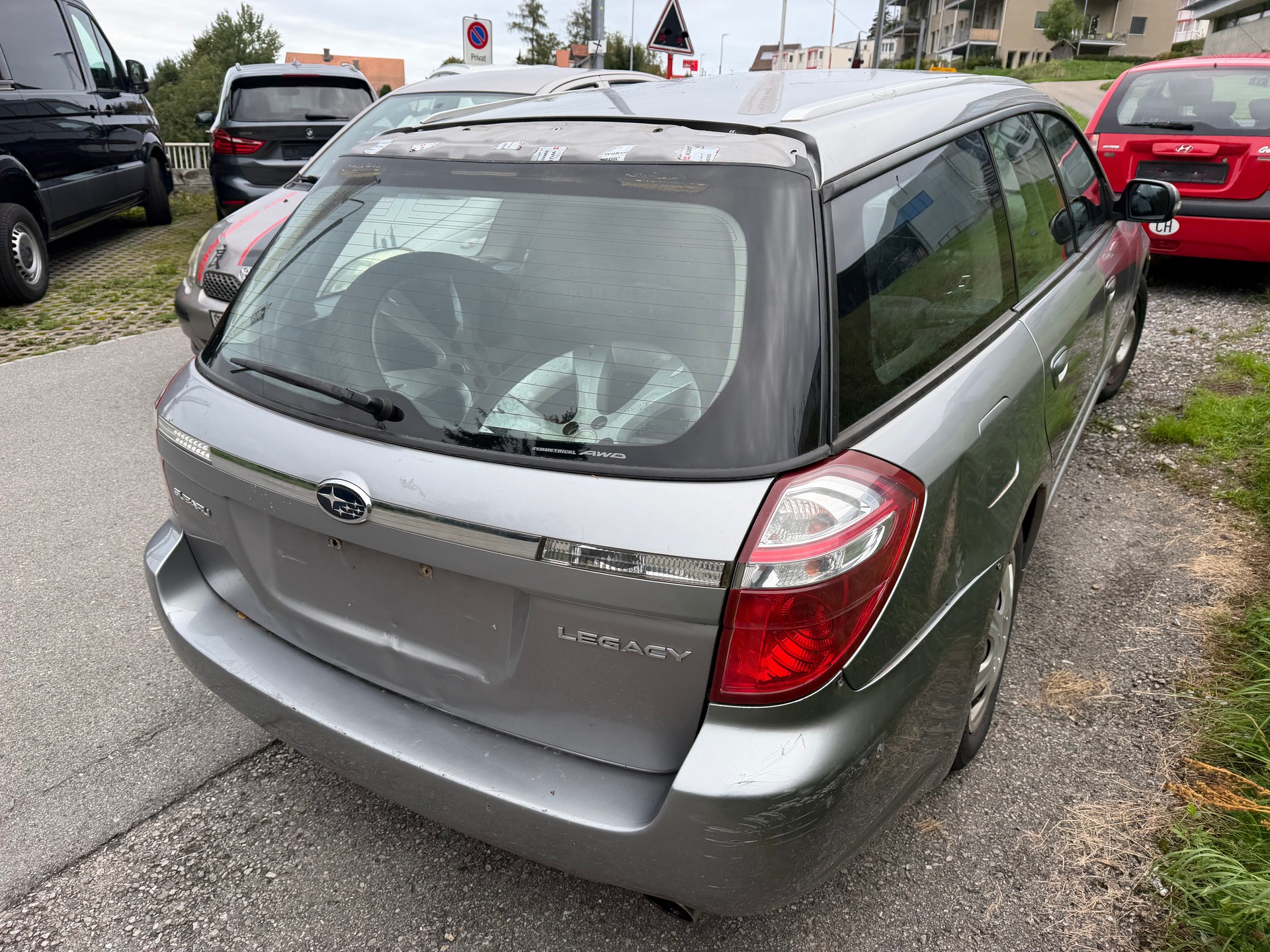 SUBARU Legacy 2.0R AWD Swiss-image-4
