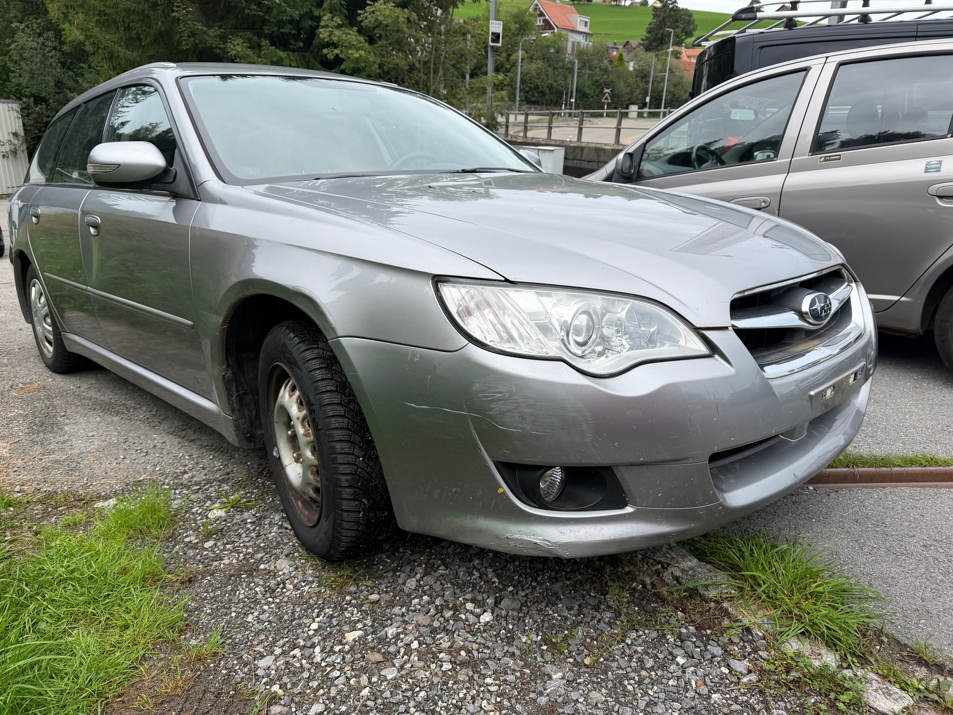 SUBARU Legacy 2.0R AWD Swiss-image-2