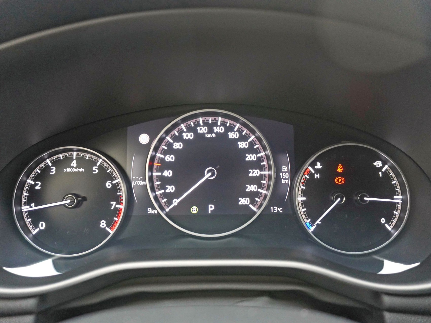 MAZDA 3 Hatchback 2.0 186 Exclusive-Line-image-10