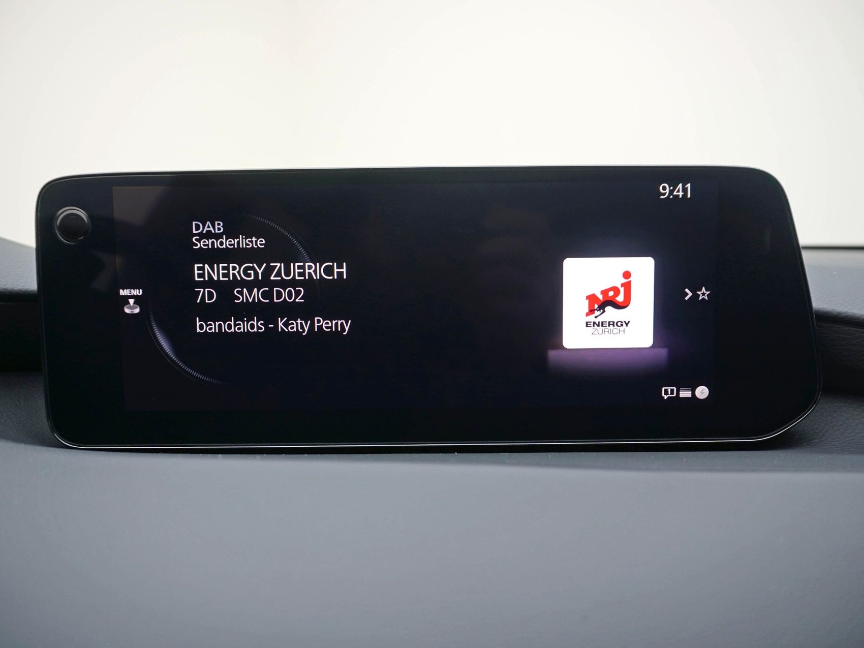MAZDA 3 Hatchback 2.0 186 Exclusive-Line-image-12