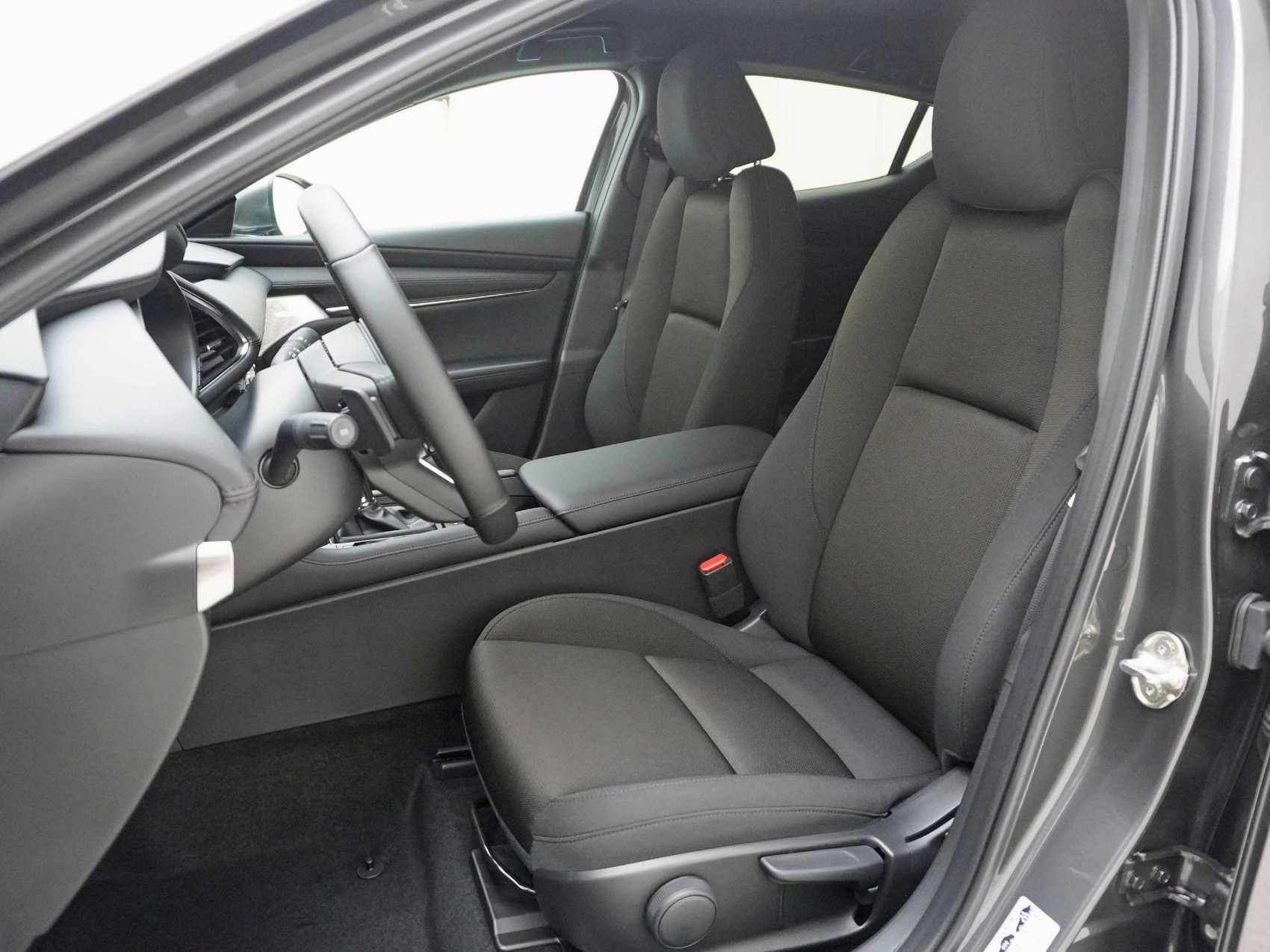 MAZDA 3 Hatchback 2.0 186 Exclusive-Line-image-6