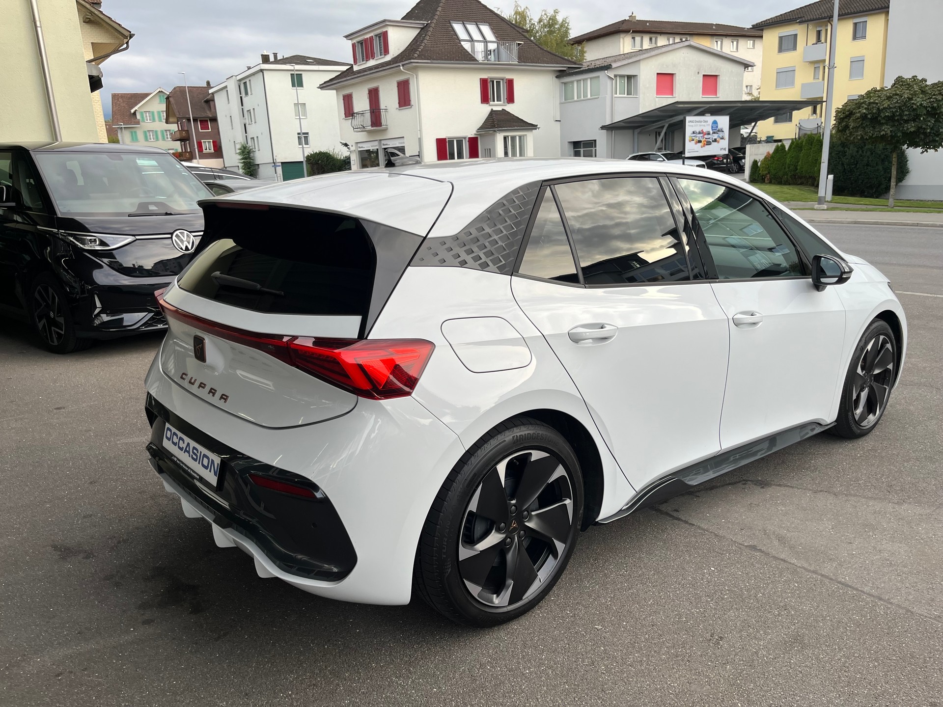 CUPRA Born 59 kWh e-Boost-image-1