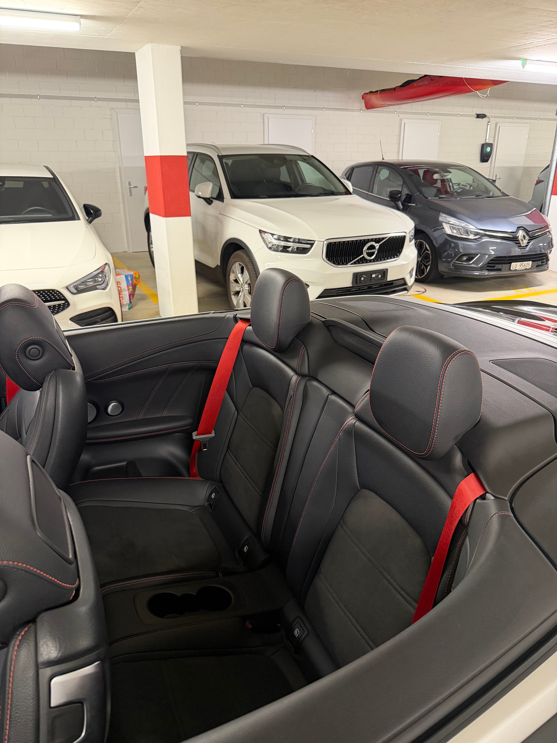 MERCEDES-BENZ C 43 AMG 4matic-image-17
