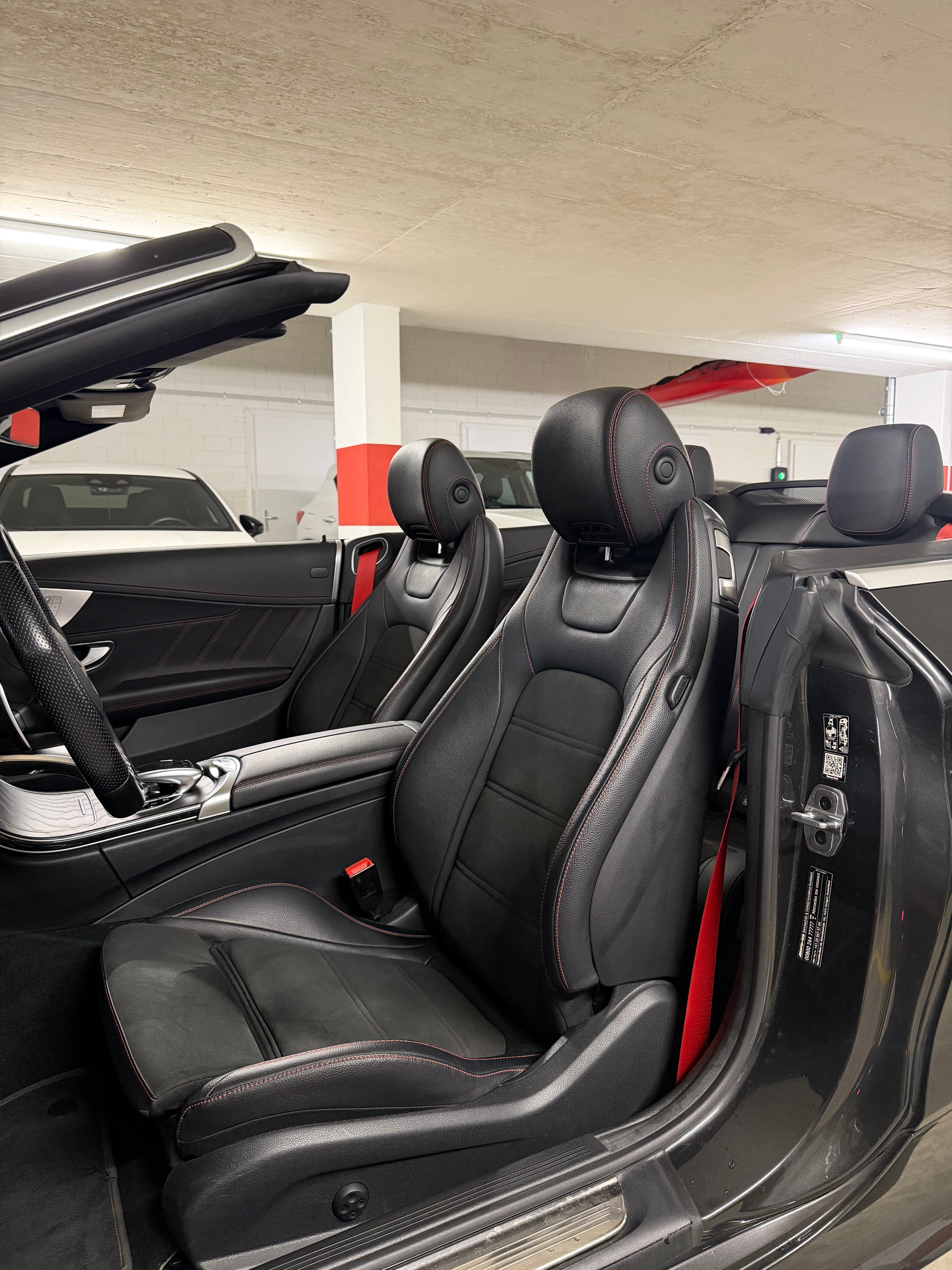 MERCEDES-BENZ C 43 AMG 4matic-image-16