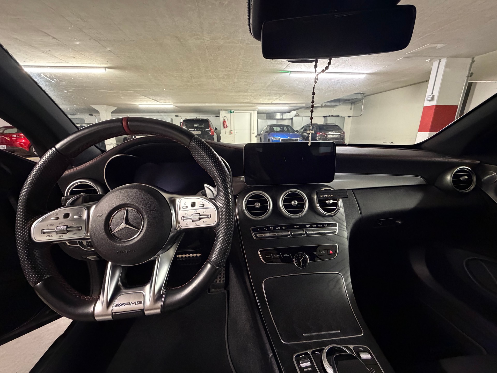 MERCEDES-BENZ C 43 AMG 4matic-image-8