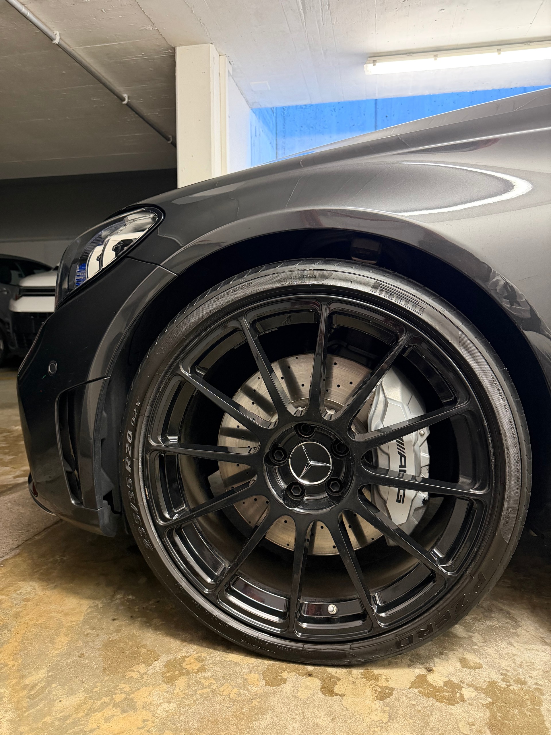 MERCEDES-BENZ C 43 AMG 4matic-image-18