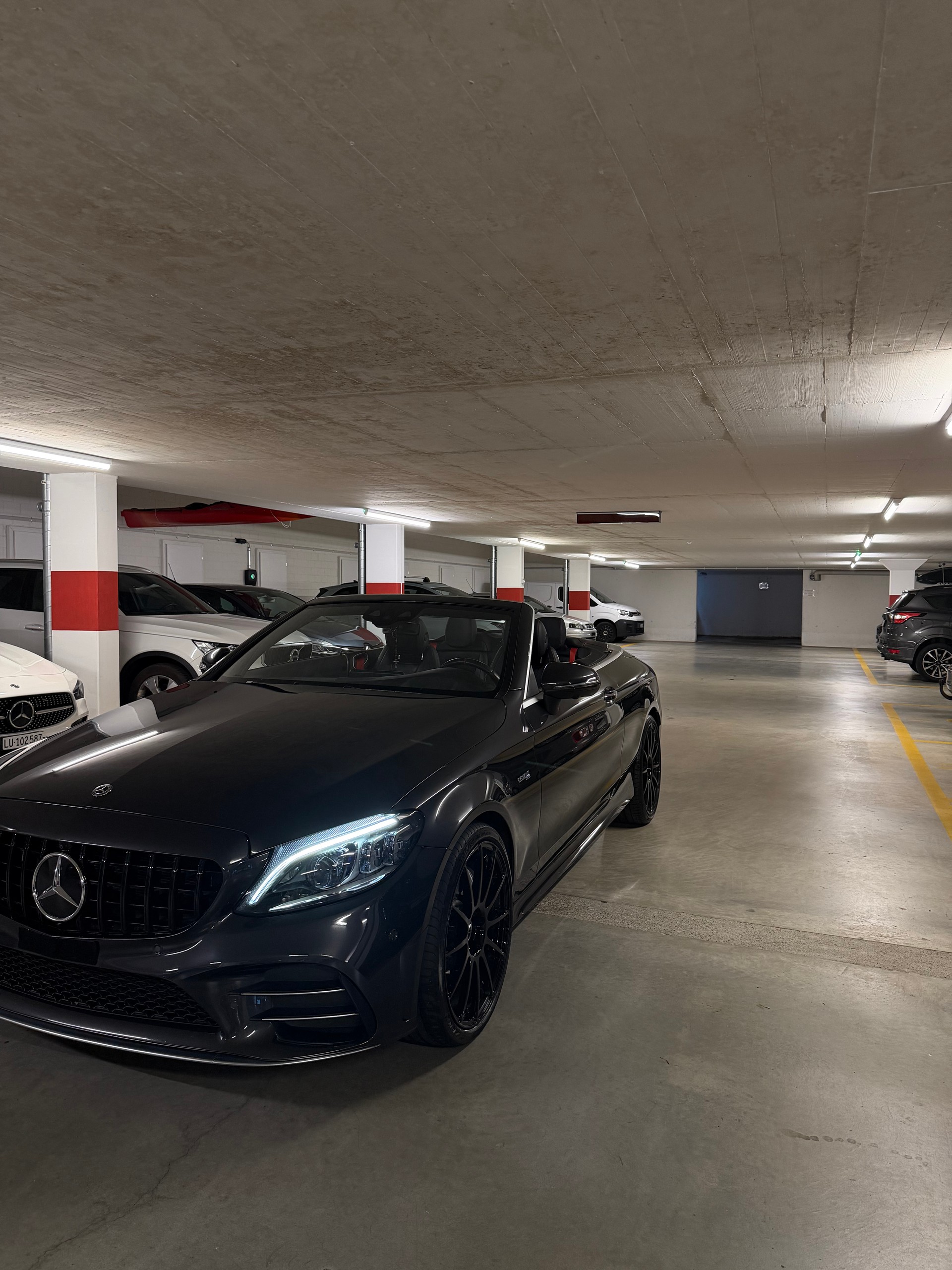 MERCEDES-BENZ C 43 AMG 4matic-image-4