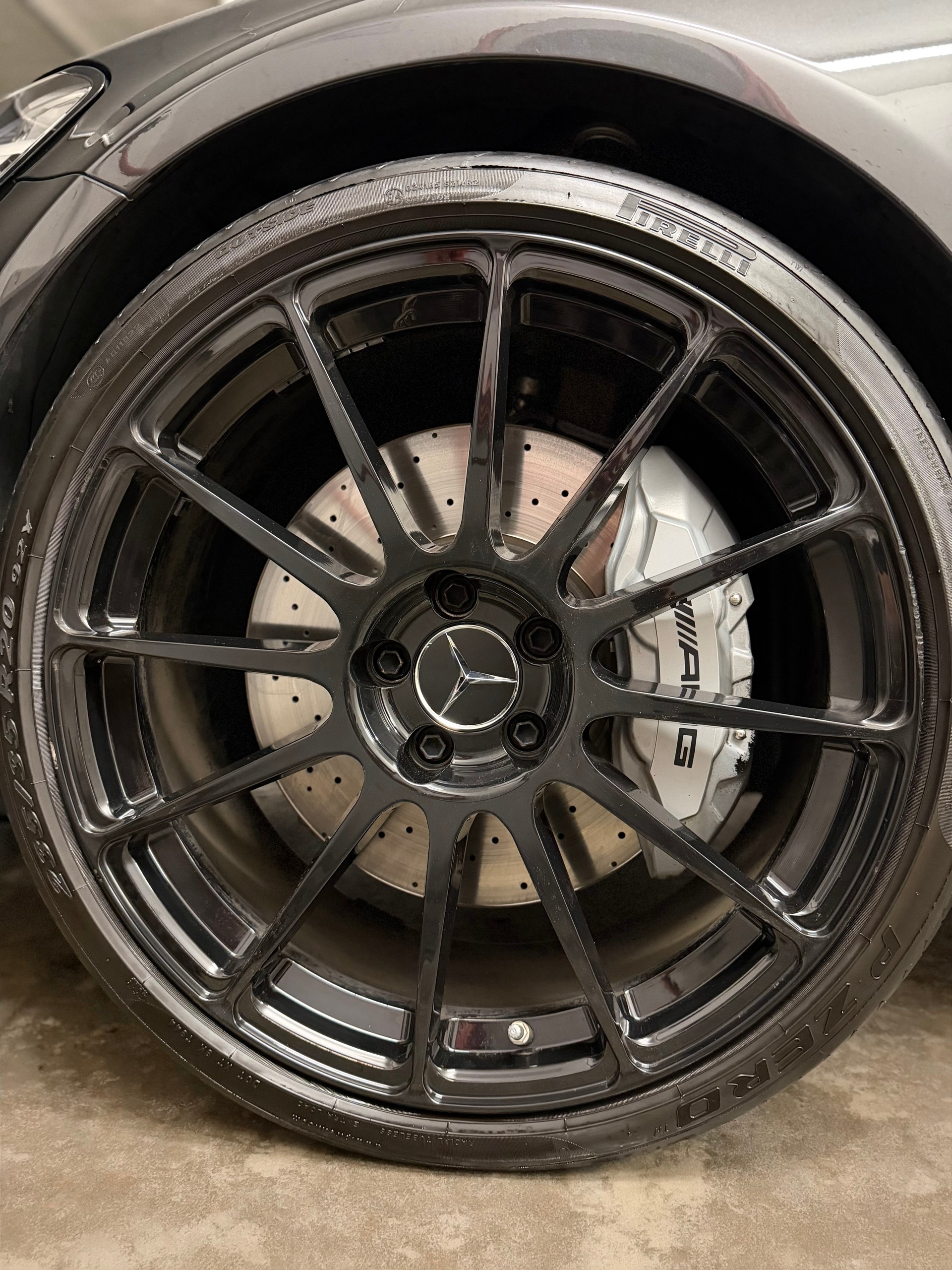 MERCEDES-BENZ C 43 AMG 4matic-image-19