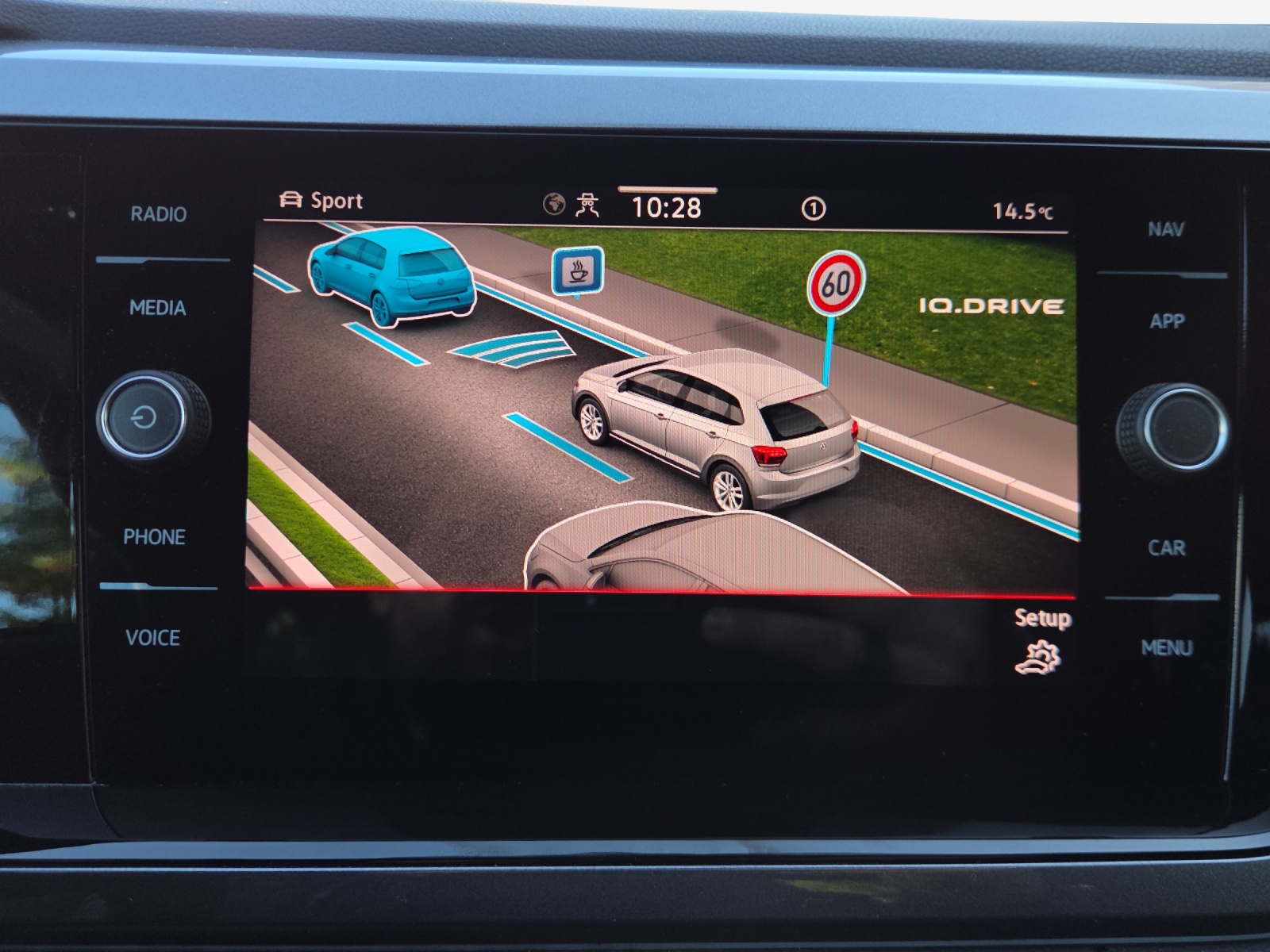 VW Polo 2.0 TSI GTI DSG-image-14